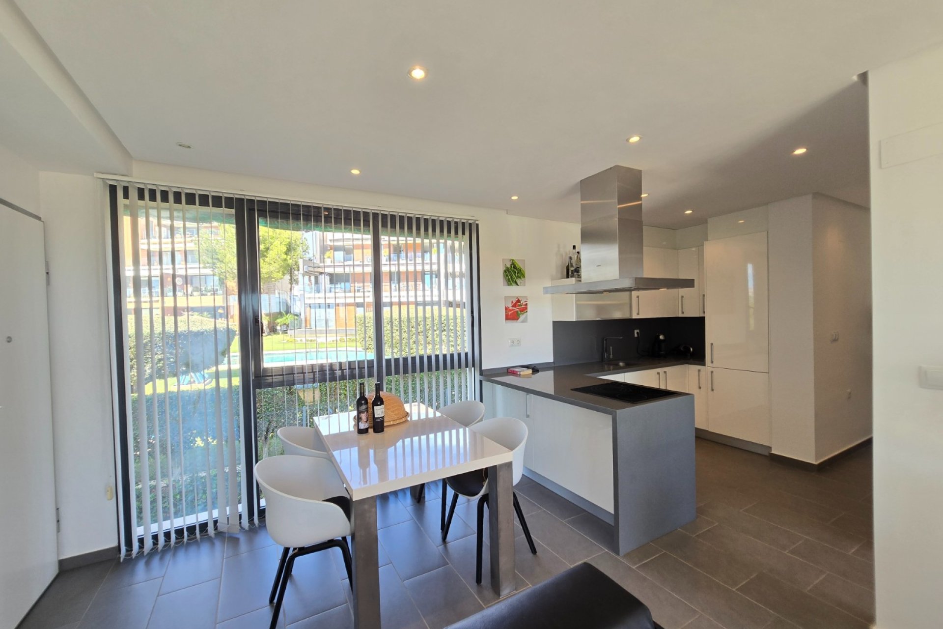 Resale - Apartment / flat - Orihuela Costa - Los Dolses