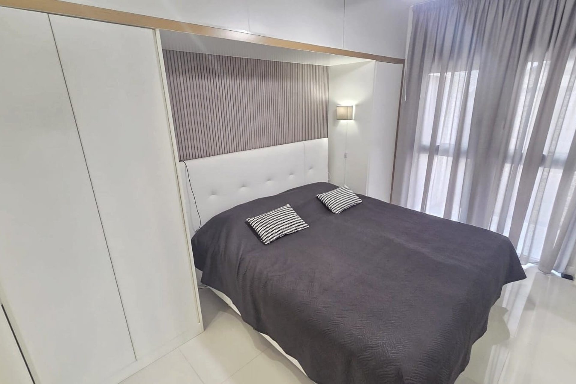 Resale - Apartment / flat - Orihuela Costa - Los Dolses
