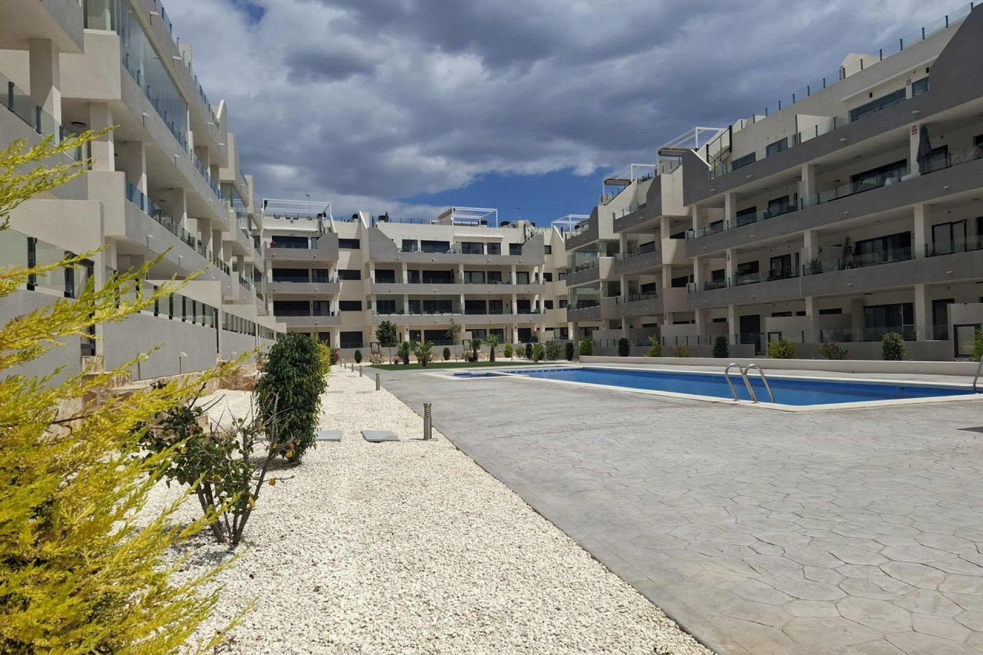 Resale - Apartment / flat - Orihuela Costa - Los Dolses