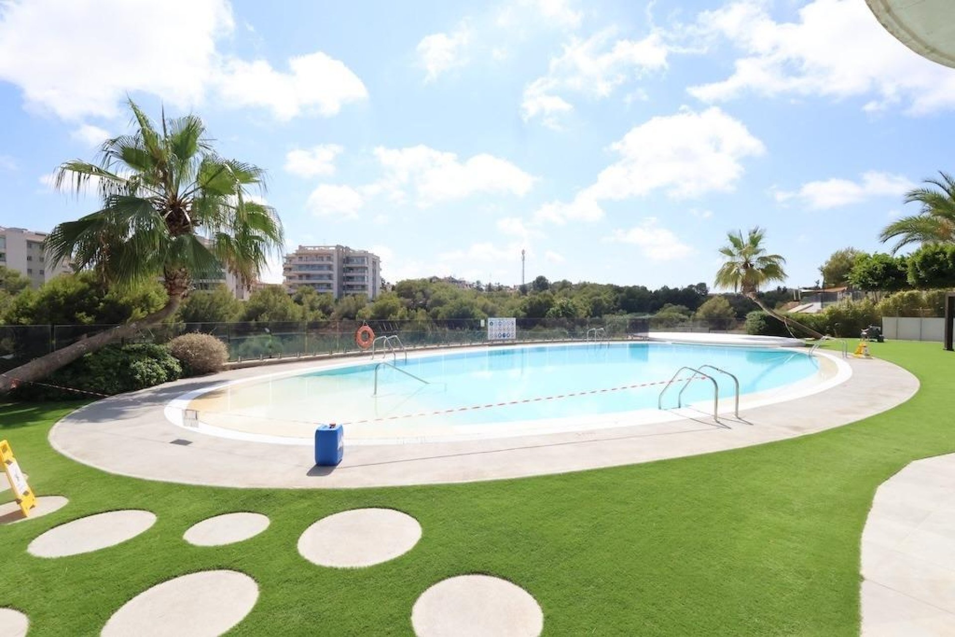 Resale - Apartment / flat - Orihuela Costa - Los Dolses
