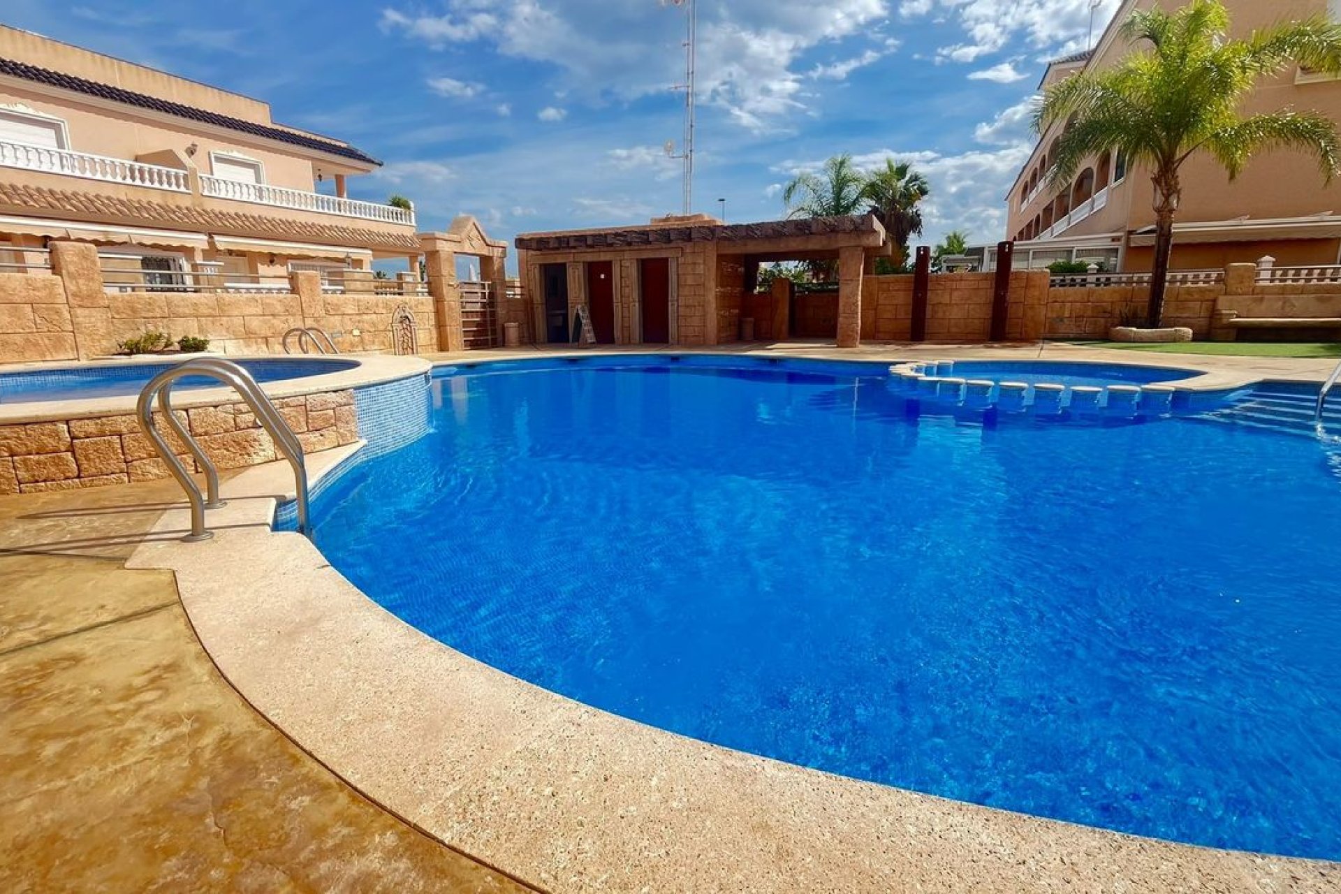 Resale - Apartment / flat - Orihuela Costa - Los Dolses