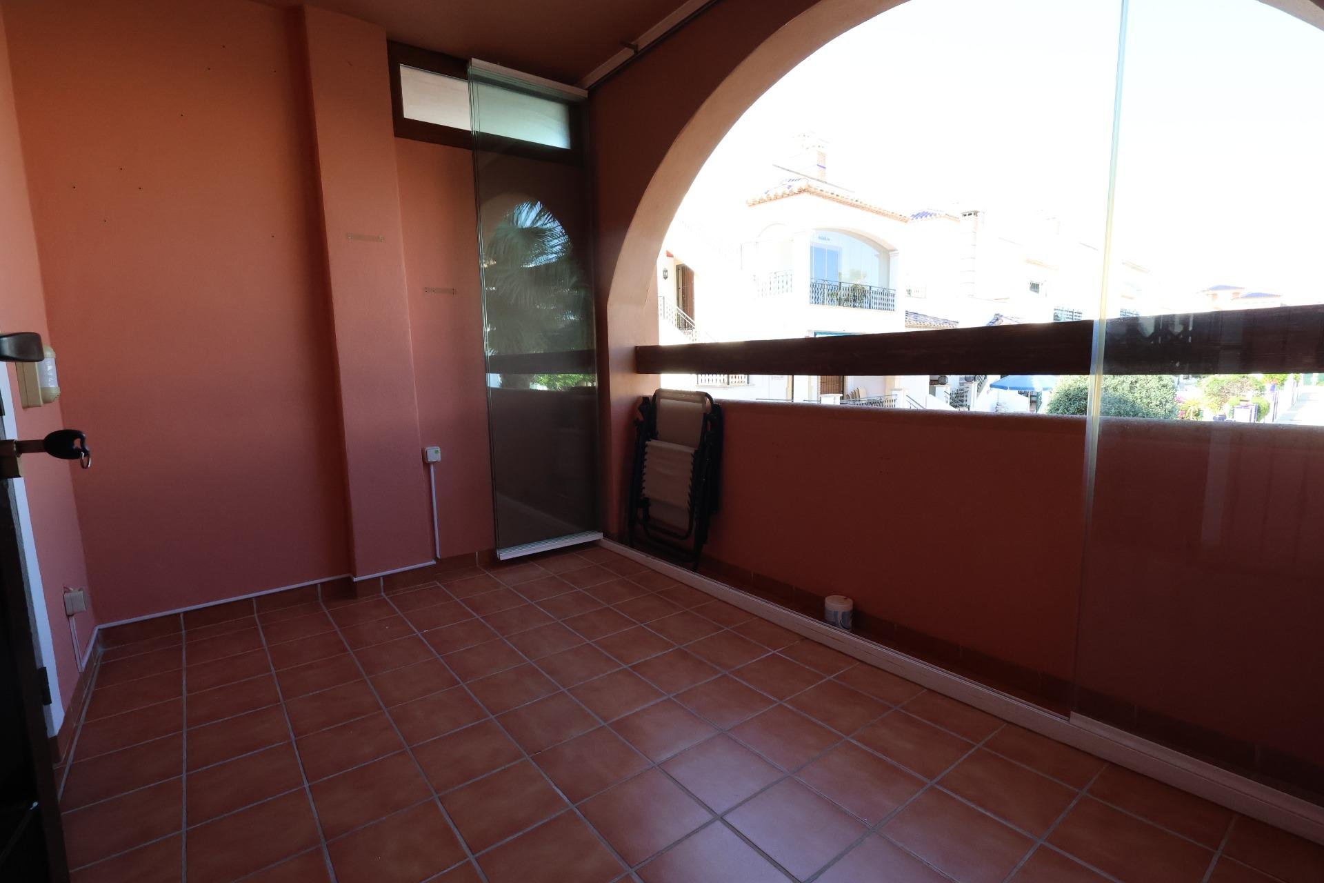 Resale - Apartment / flat - Orihuela Costa - PAU 8
