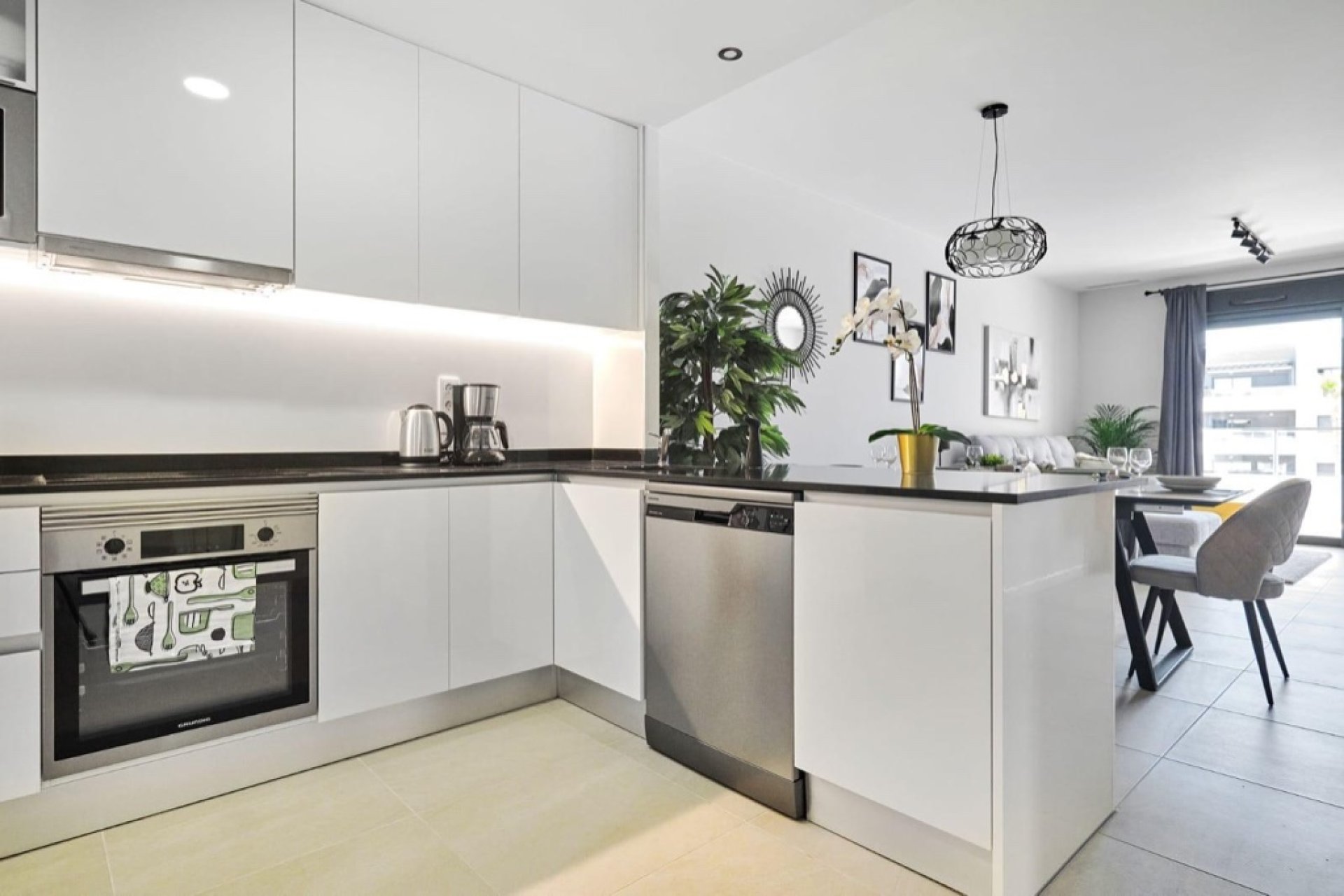 Resale - Apartment / flat - Orihuela Costa - Playa Flamenca