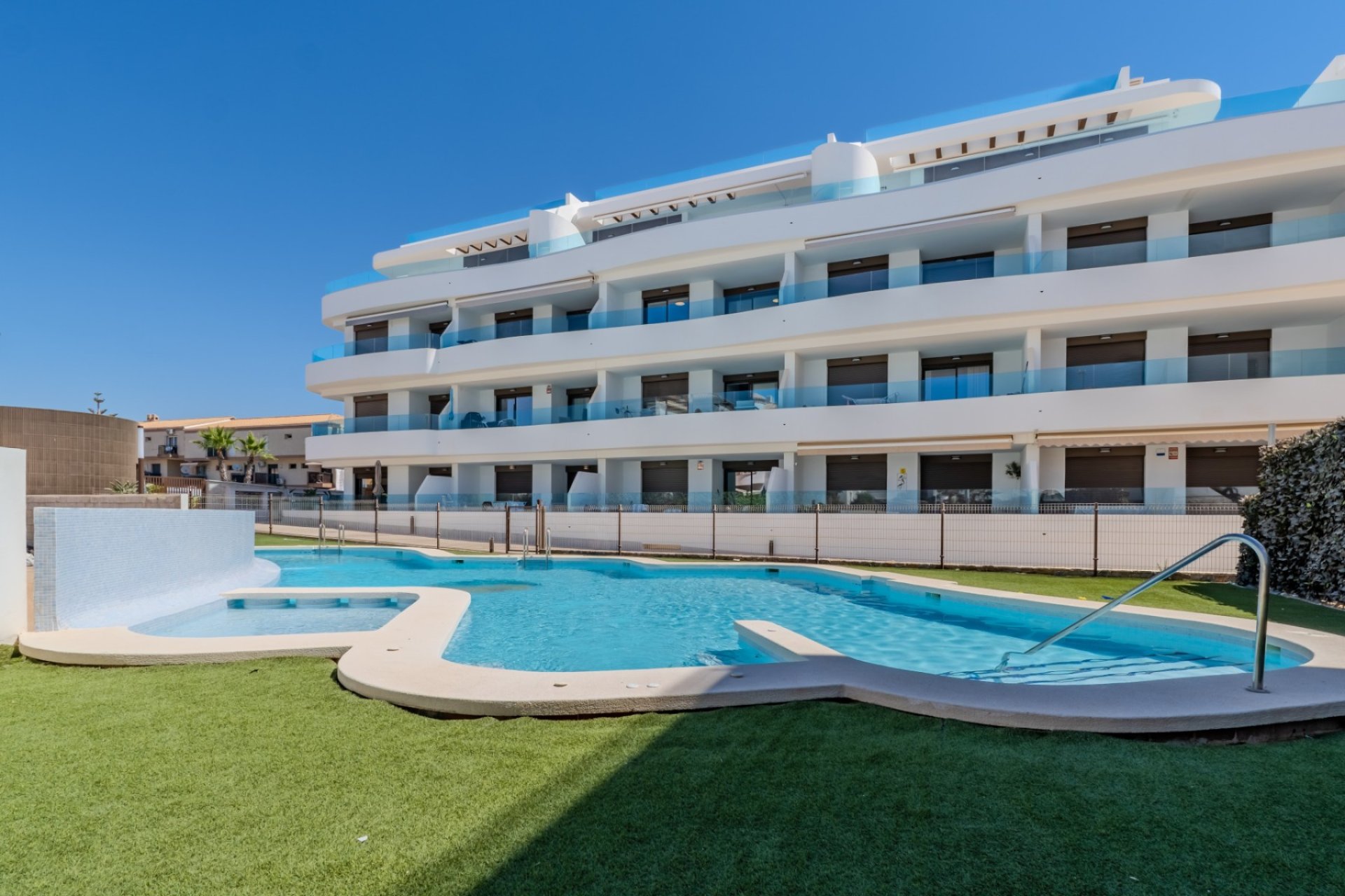 Resale - Apartment / flat - Orihuela Costa - Playa Flamenca