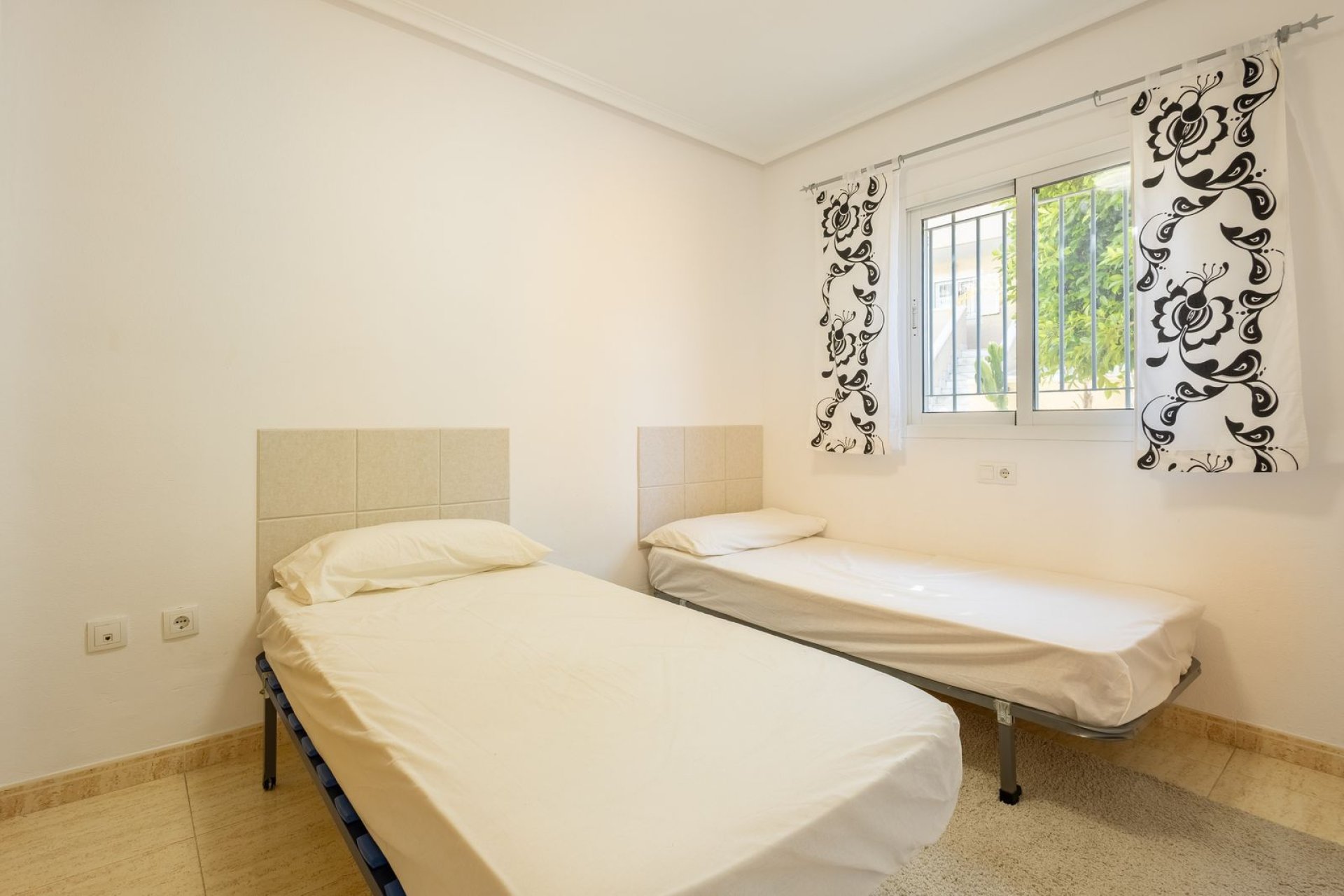 Resale - Apartment / flat - Orihuela Costa - Playa Flamenca