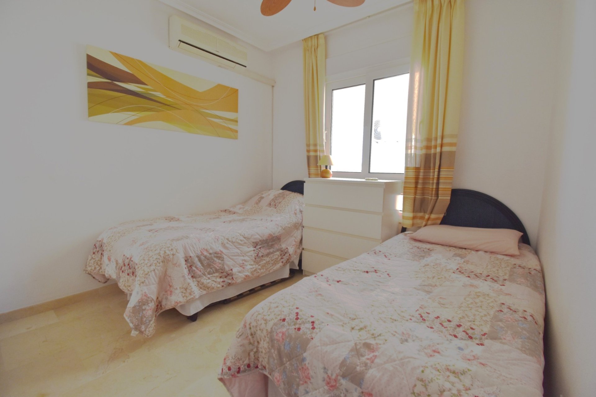 Resale - Apartment / flat - Orihuela Costa - Playa Flamenca