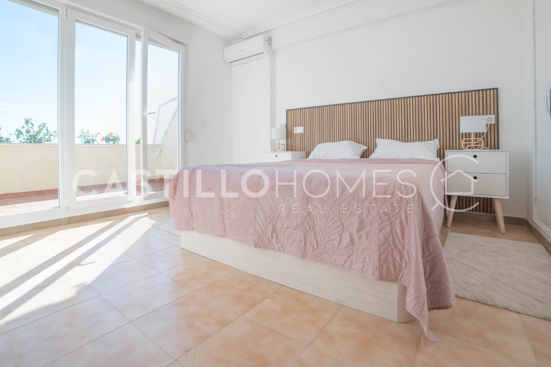 Resale - Apartment / flat - Orihuela Costa - Punta Prima