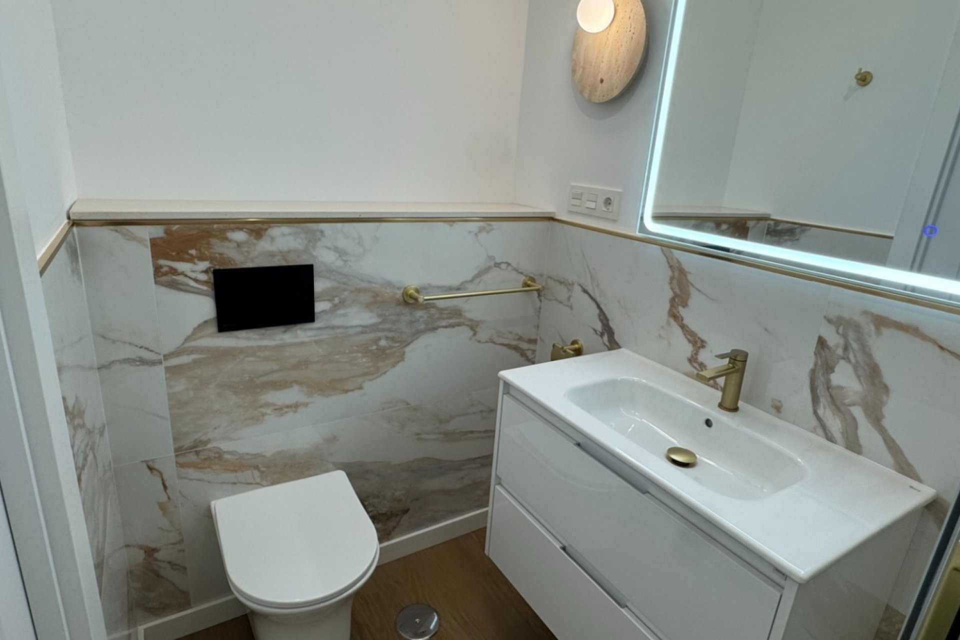 Resale - Apartment / flat - Orihuela Costa - Punta Prima