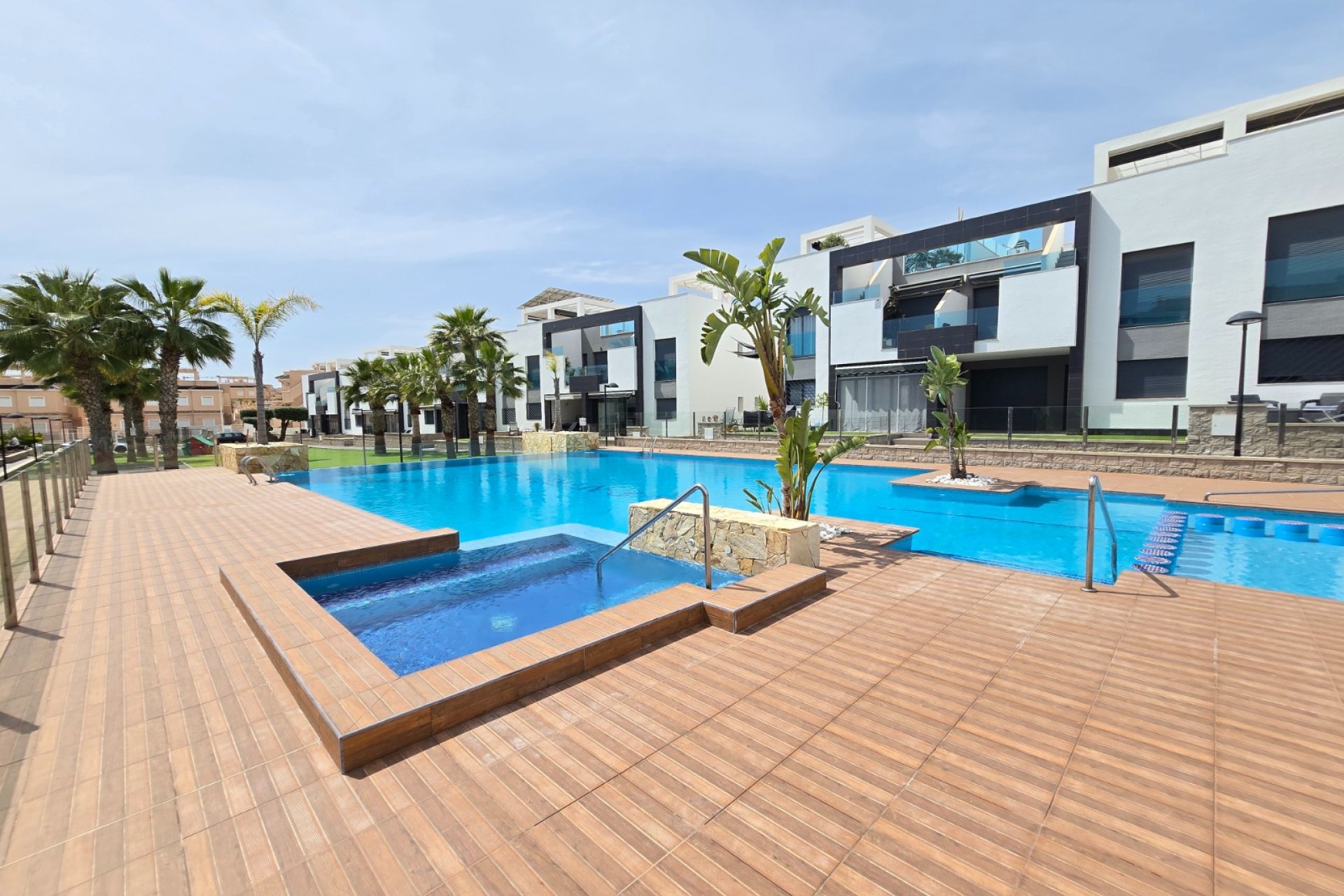 Resale - Apartment / flat - Orihuela Costa - Punta Prima *