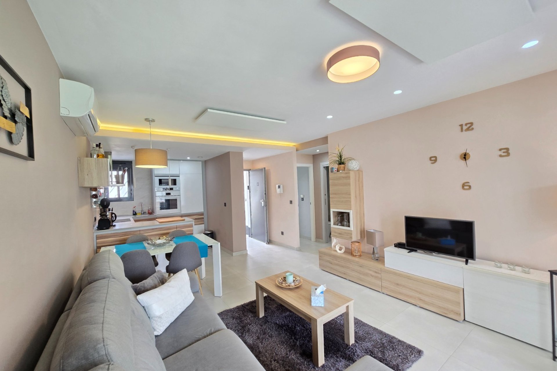 Resale - Apartment / flat - Orihuela Costa - Punta Prima *