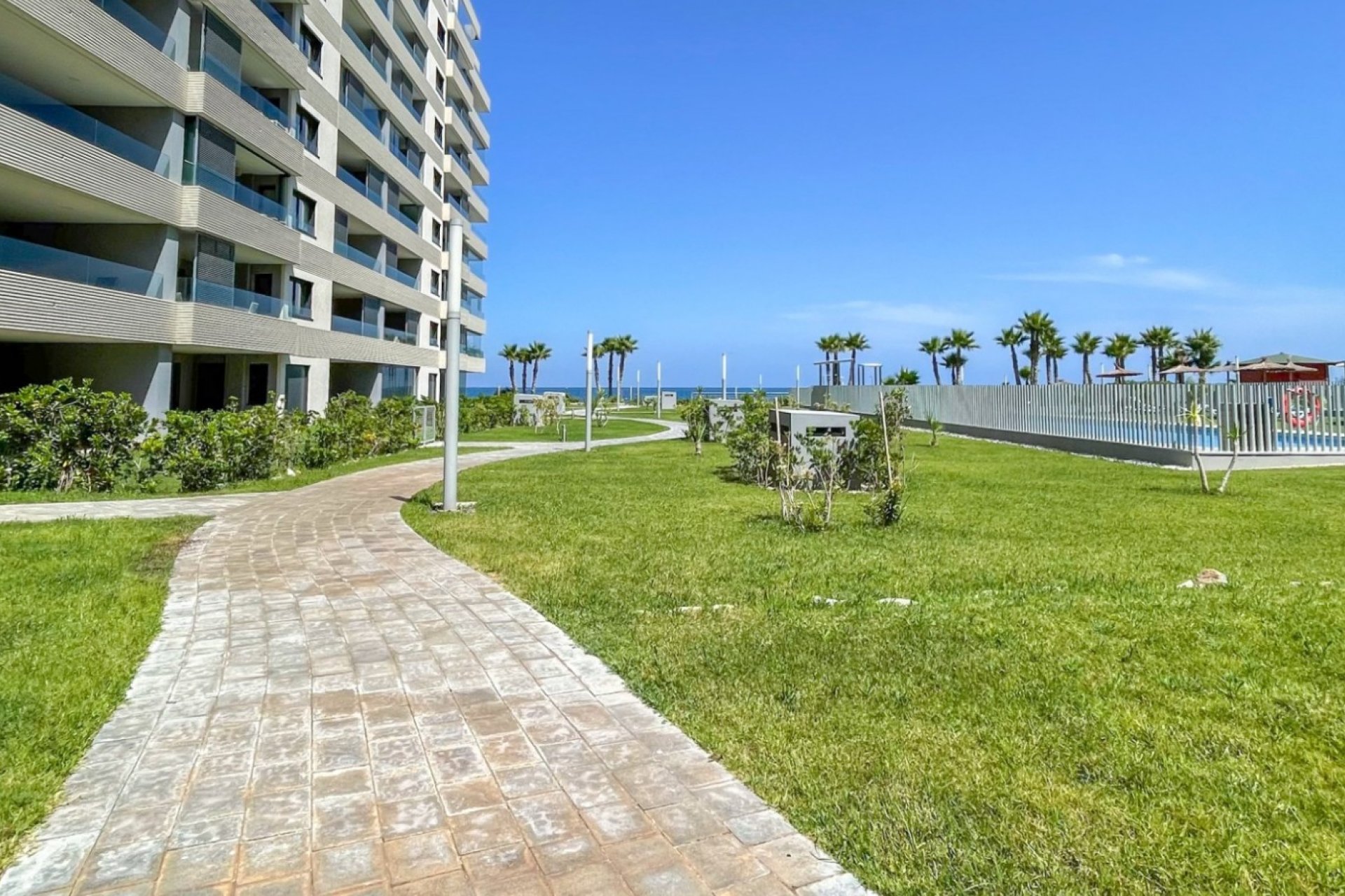 Resale - Apartment / flat - Orihuela Costa - Punta Prima