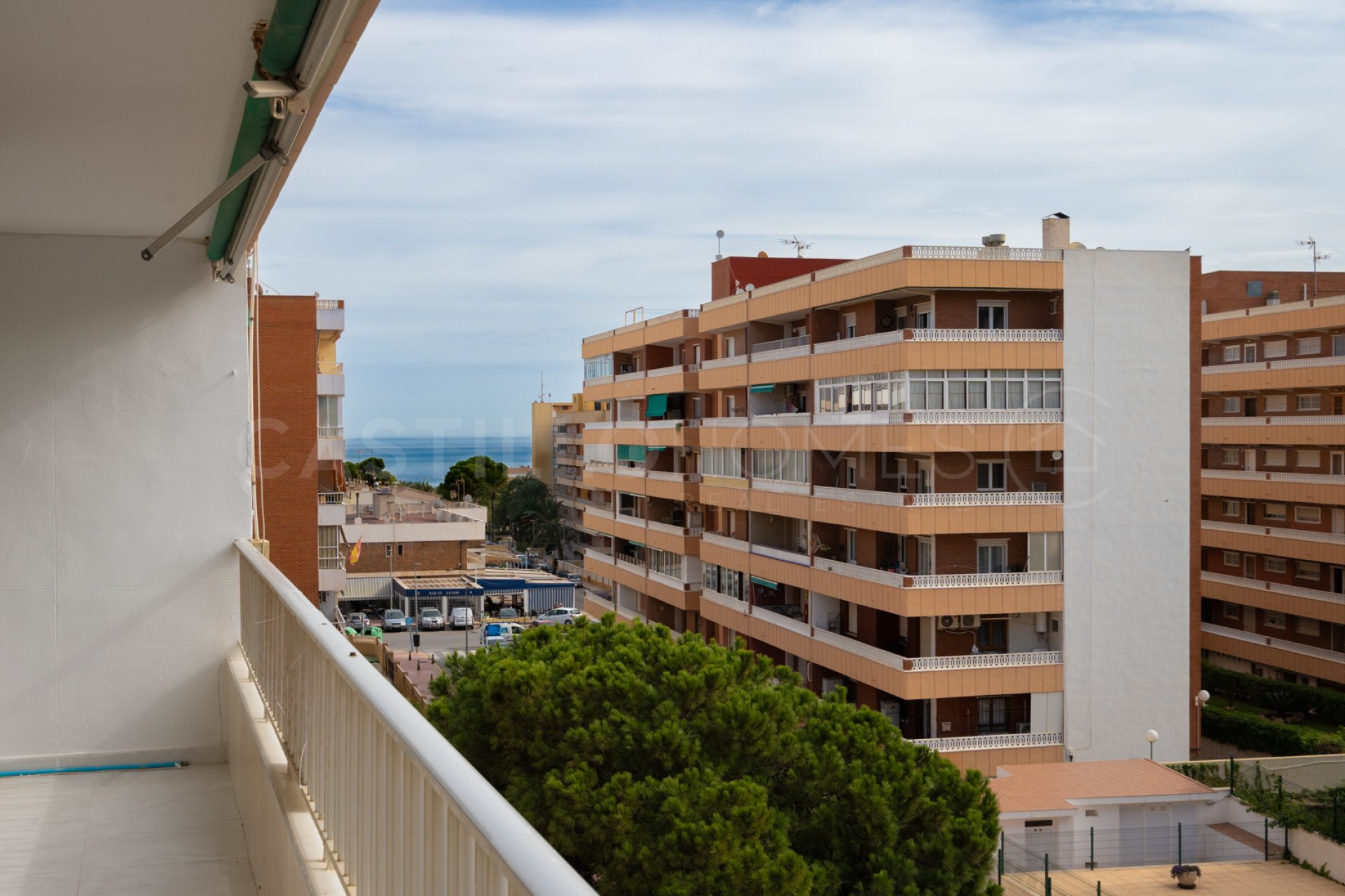 Resale - Apartment / flat - Orihuela Costa - Punta Prima