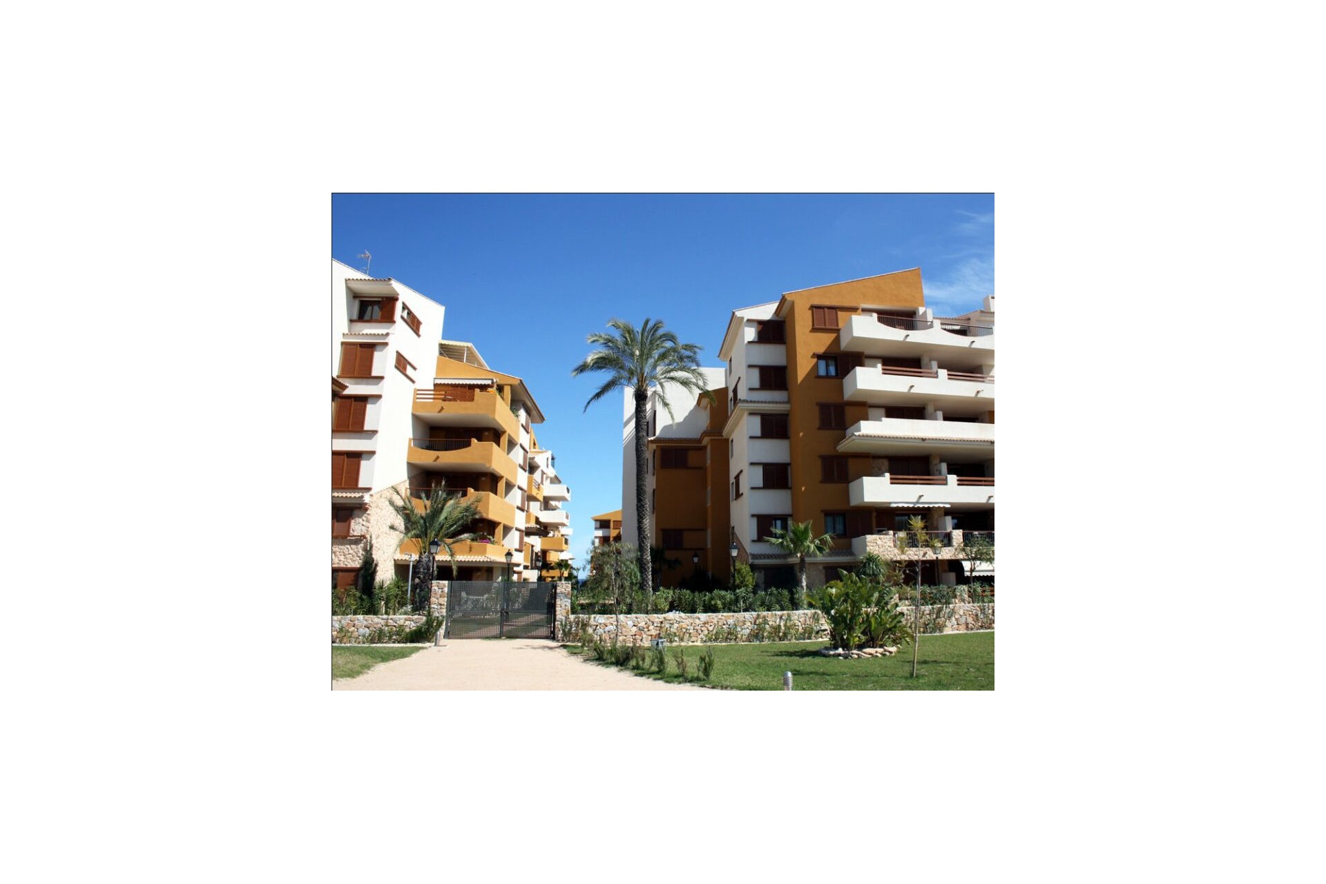 Resale - Apartment / flat - Orihuela Costa - Punta Prima