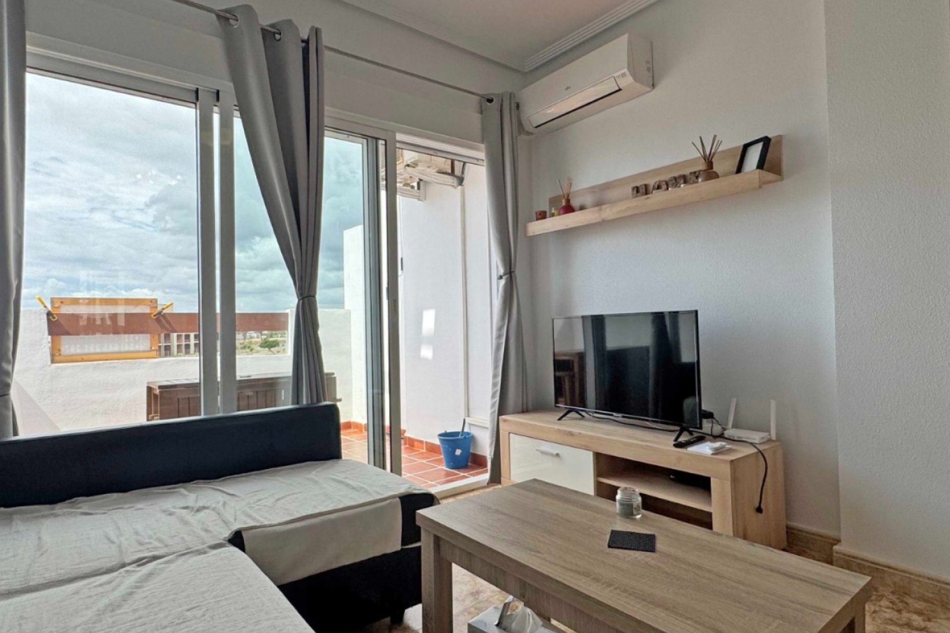Resale - Apartment / flat - Orihuela Costa - Punta Prima