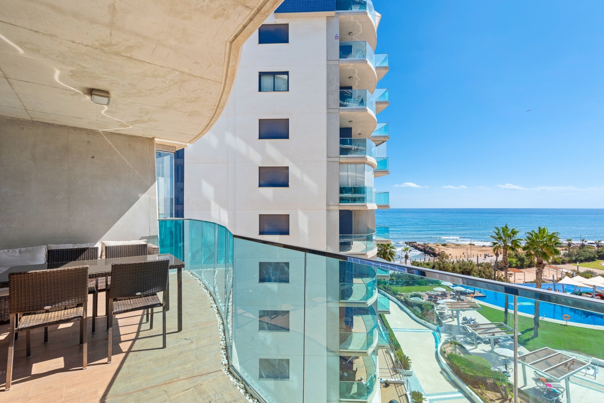 Resale - Apartment / flat - Orihuela Costa - Punta Prima