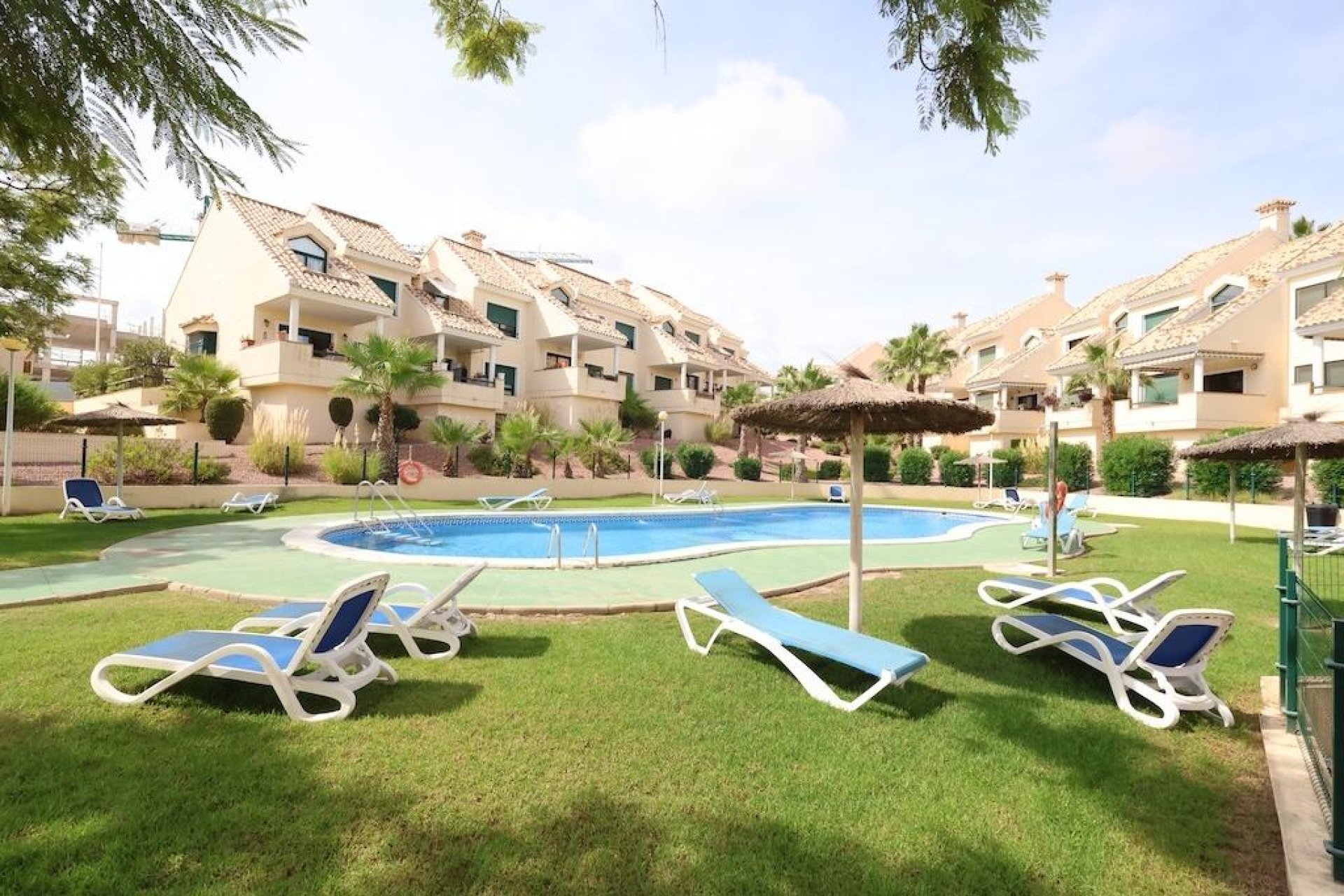 Resale - Apartment / flat - Orihuela Costa - Villamartín-Las Filipinas