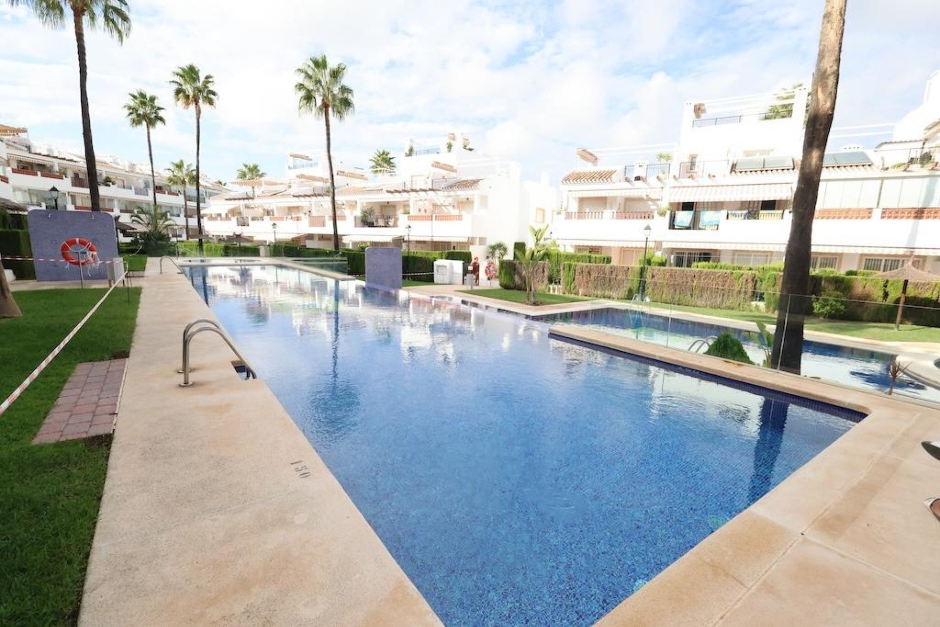 Resale - Apartment / flat - Orihuela Costa - Villamartín-Las Filipinas