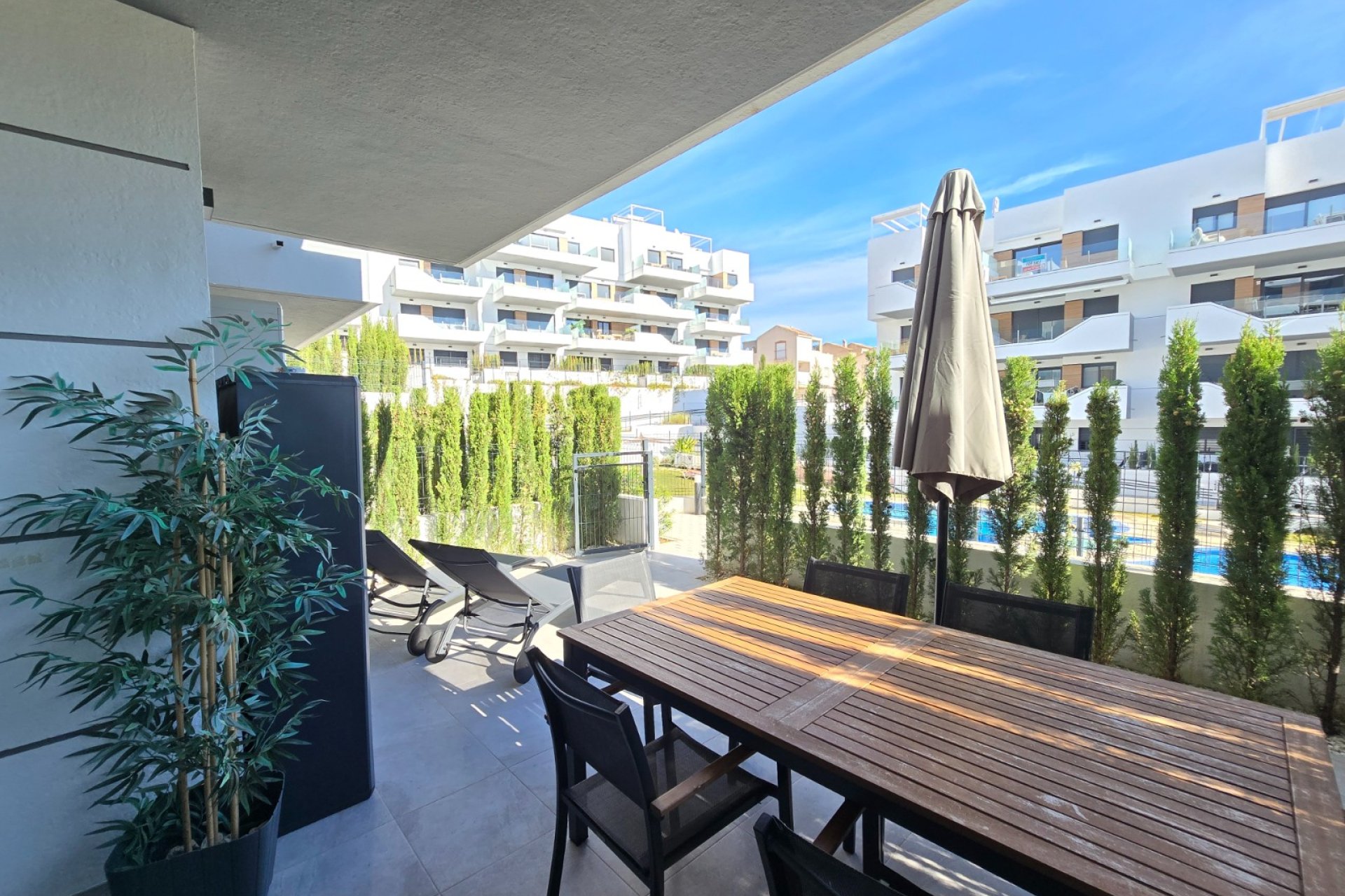 Resale - Apartment / flat - Orihuela Costa - Villamartín