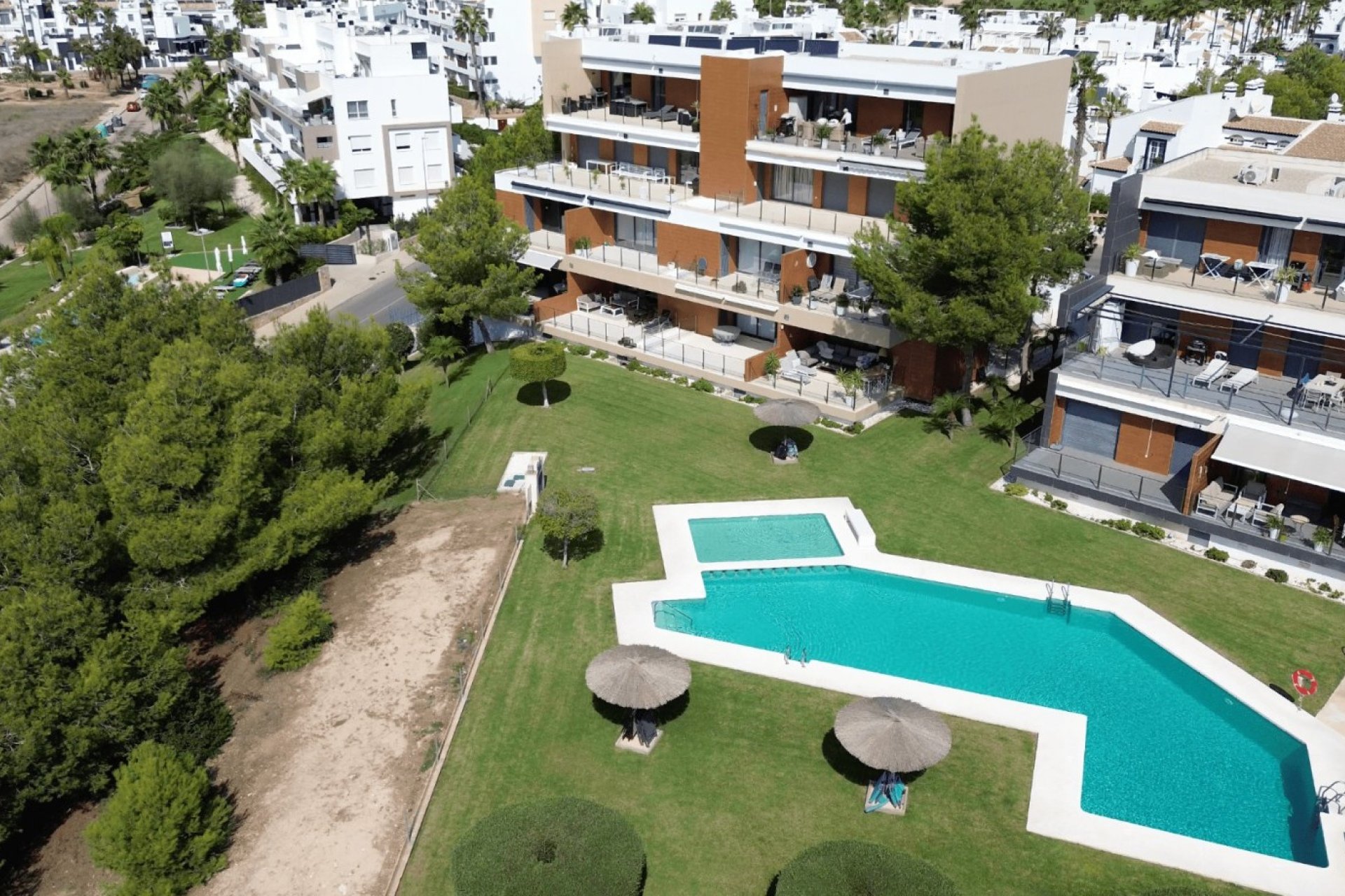 Resale - Apartment / flat - Orihuela Costa - Villamartín