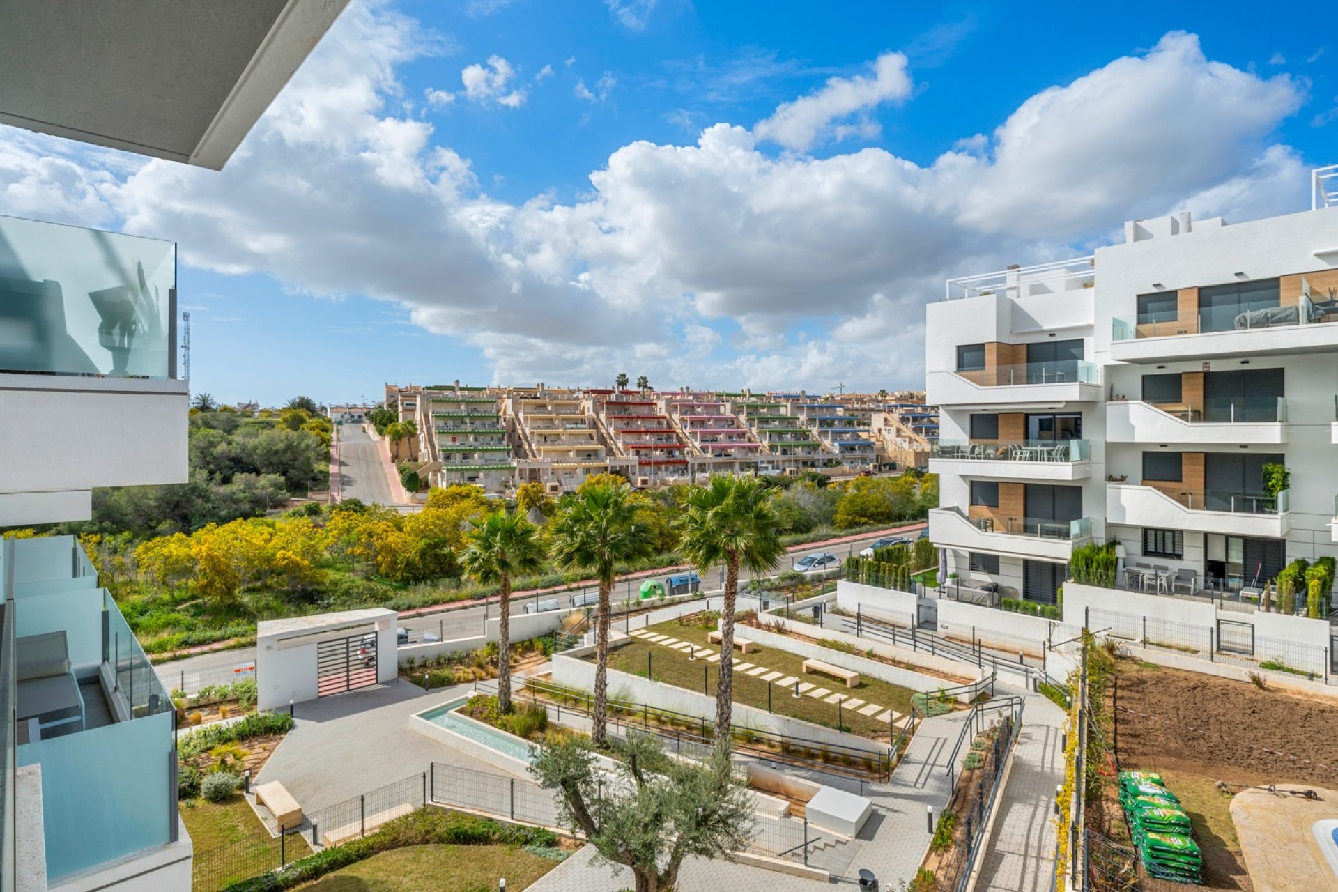 Resale - Apartment / flat - Orihuela Costa - Villamartin