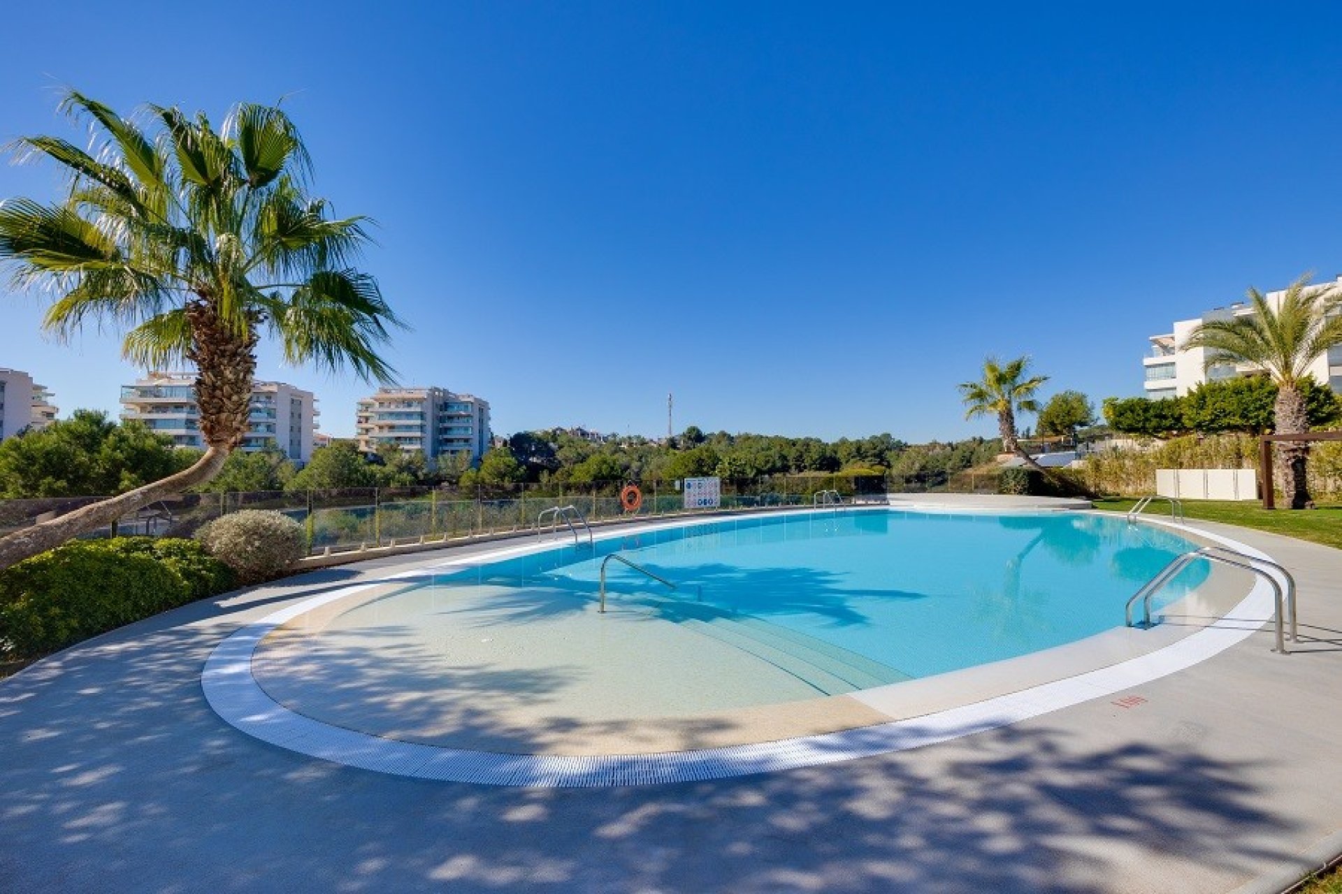 Resale - Apartment / flat - Orihuela Costa - Villamartin