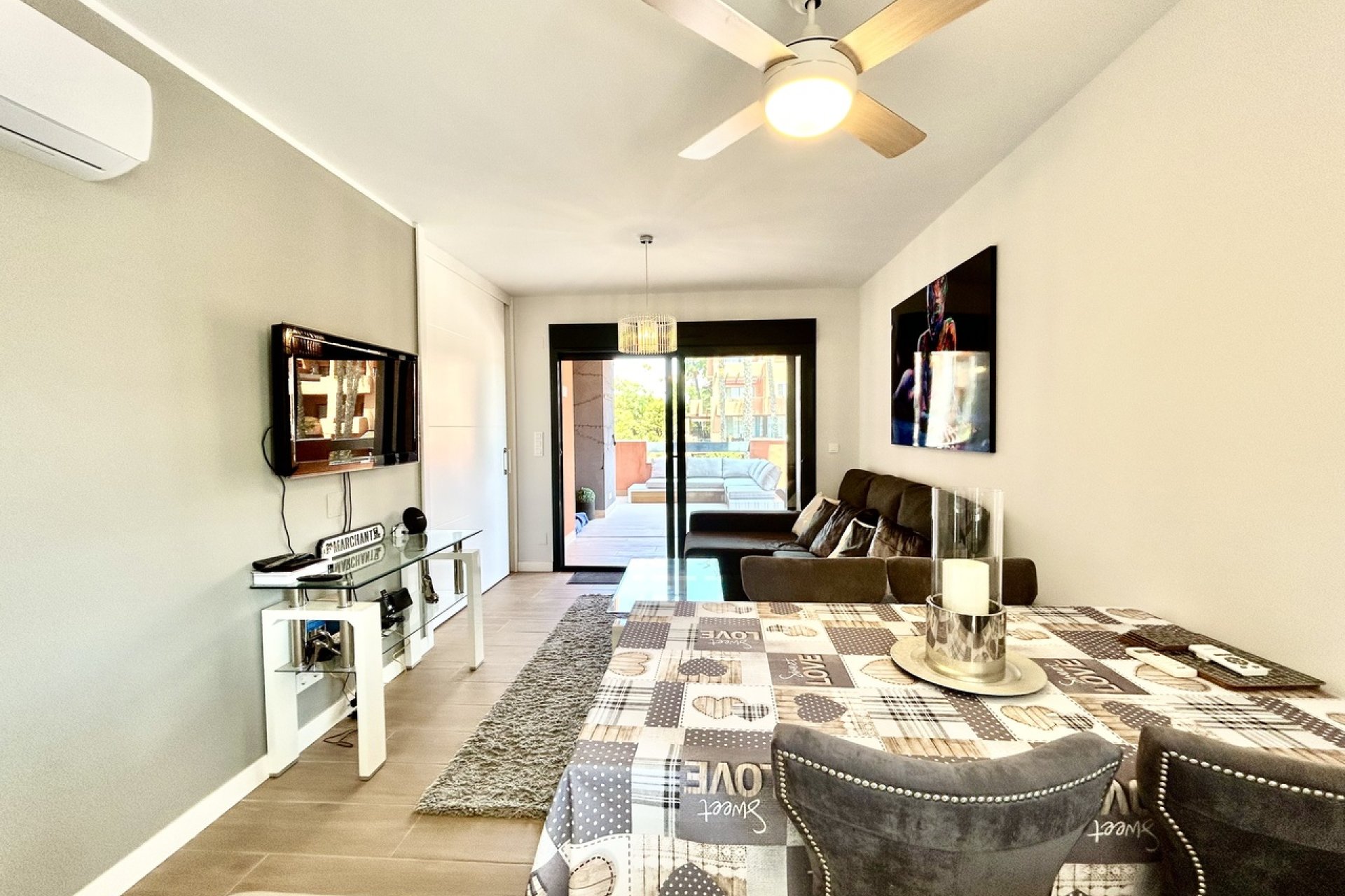 Resale - Apartment / flat - Orihuela Costa - Villamartin
