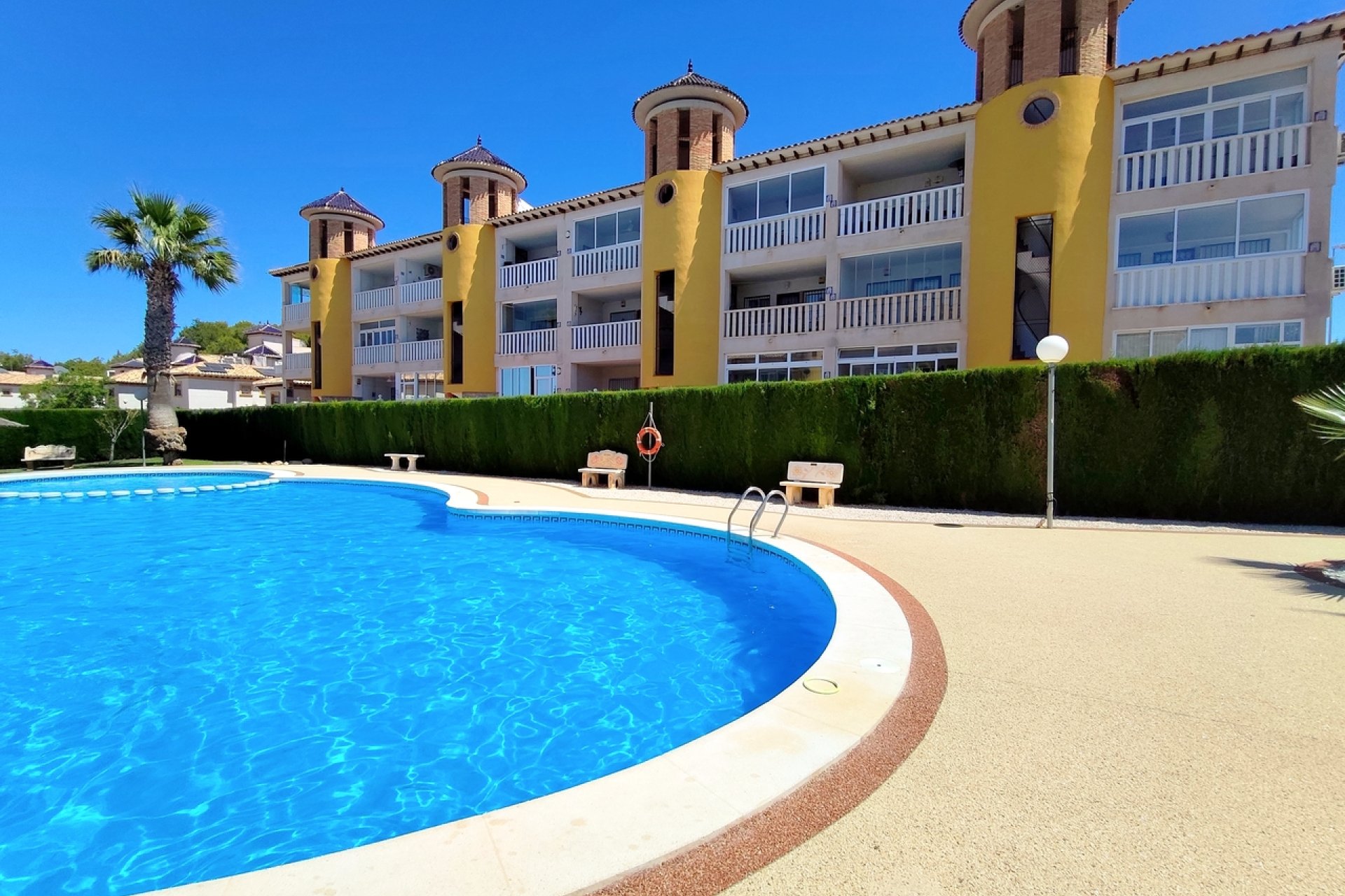 Resale - Apartment / flat - Orihuela Costa - Villamartin