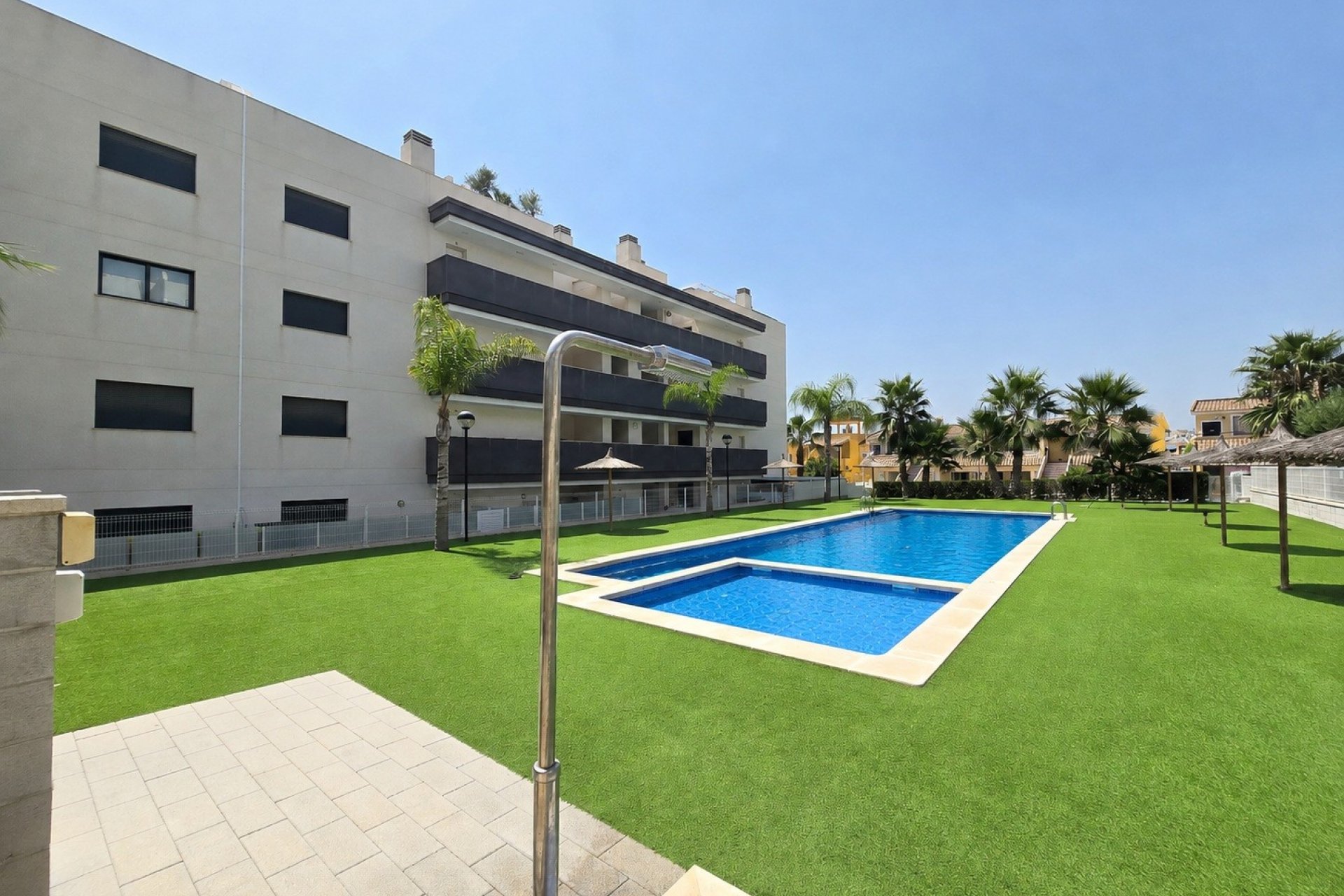Resale - Apartment / flat - Orihuela Costa - Villamartín *