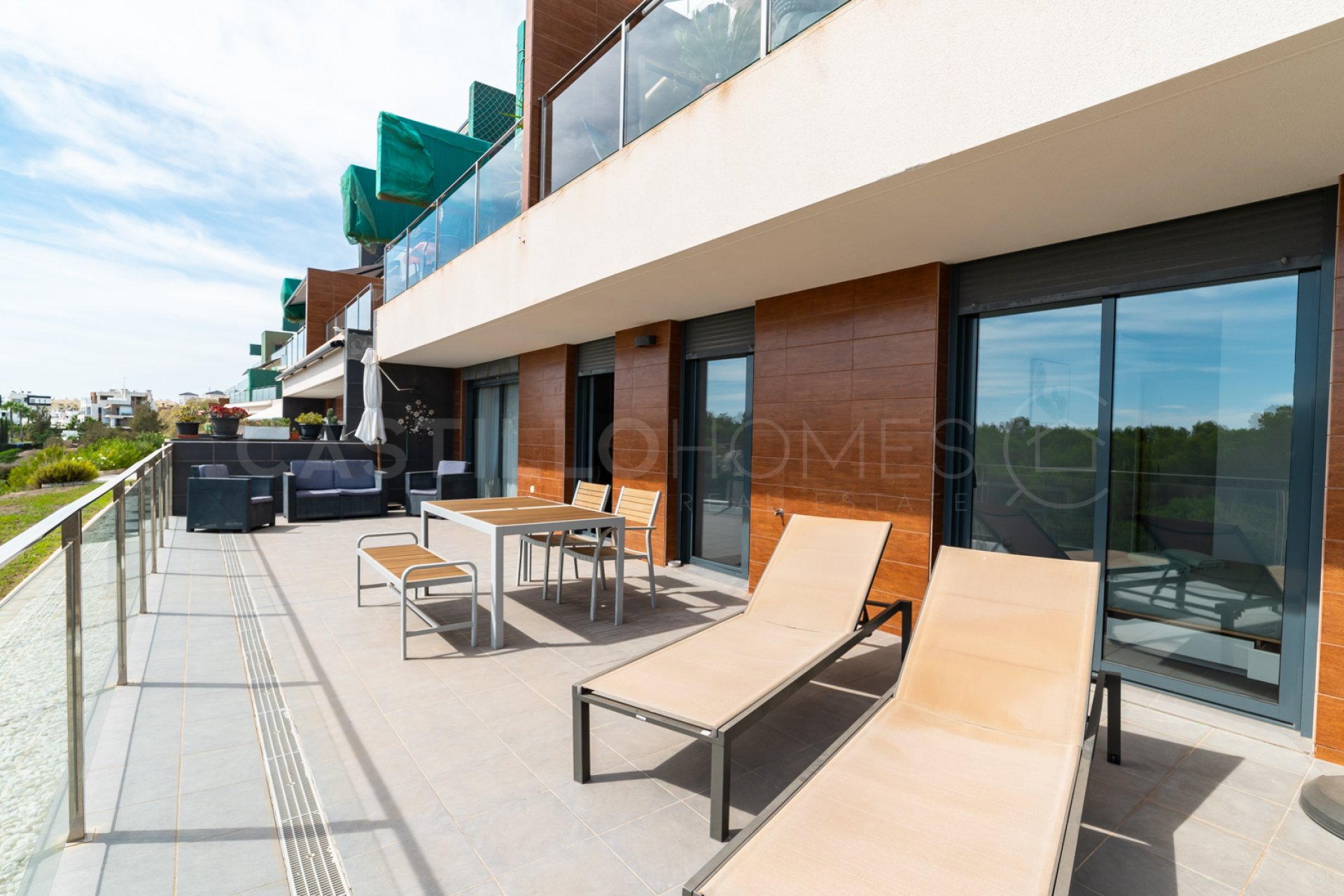 Resale - Apartment / flat - Orihuela Costa - Villamartín
