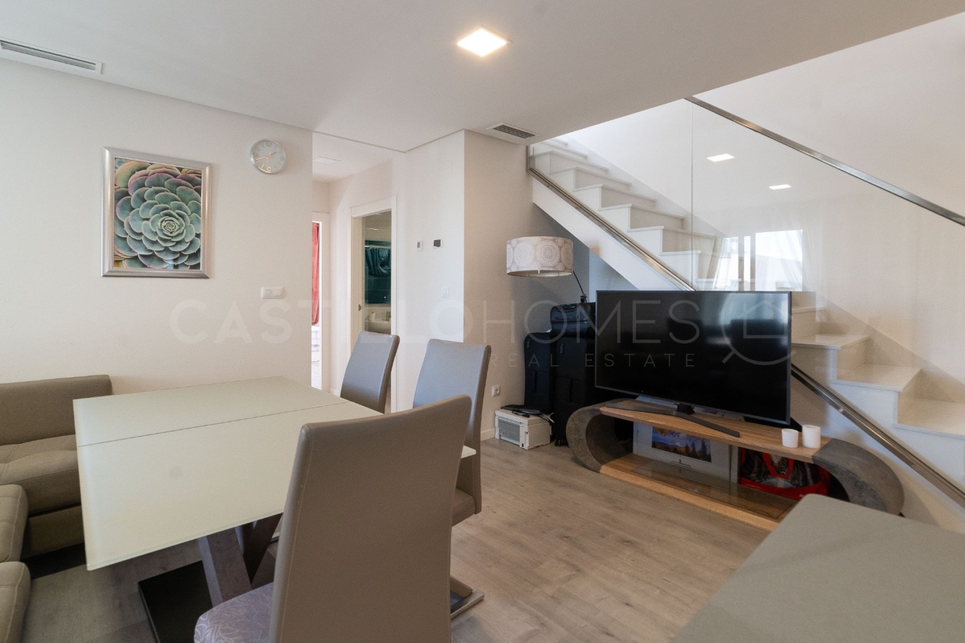 Resale - Apartment / flat - Orihuela Costa - Villamartín