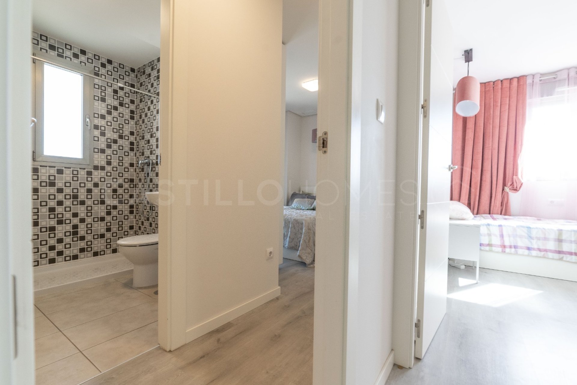 Resale - Apartment / flat - Orihuela Costa - Villamartín