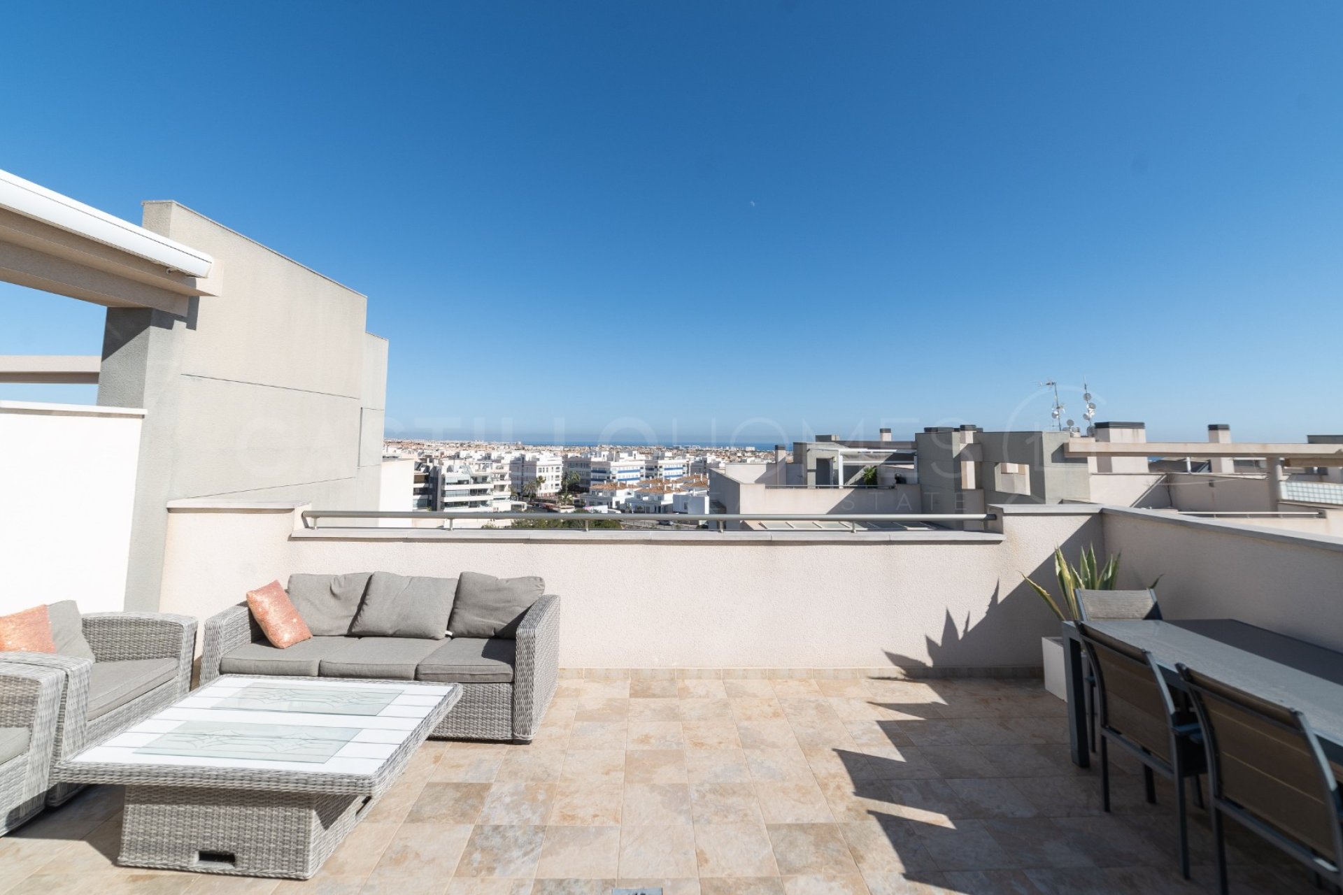 Resale - Apartment / flat - Orihuela Costa - Villamartín