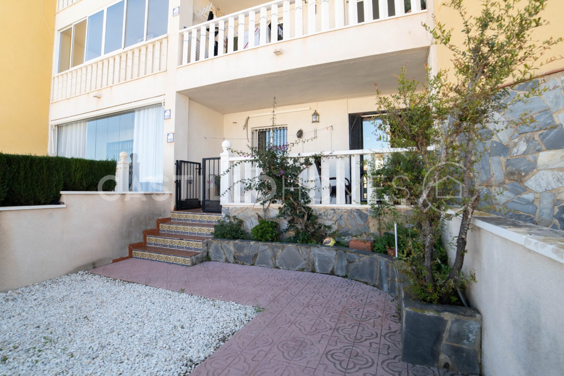 Resale - Apartment / flat - Orihuela Costa - Villamartín