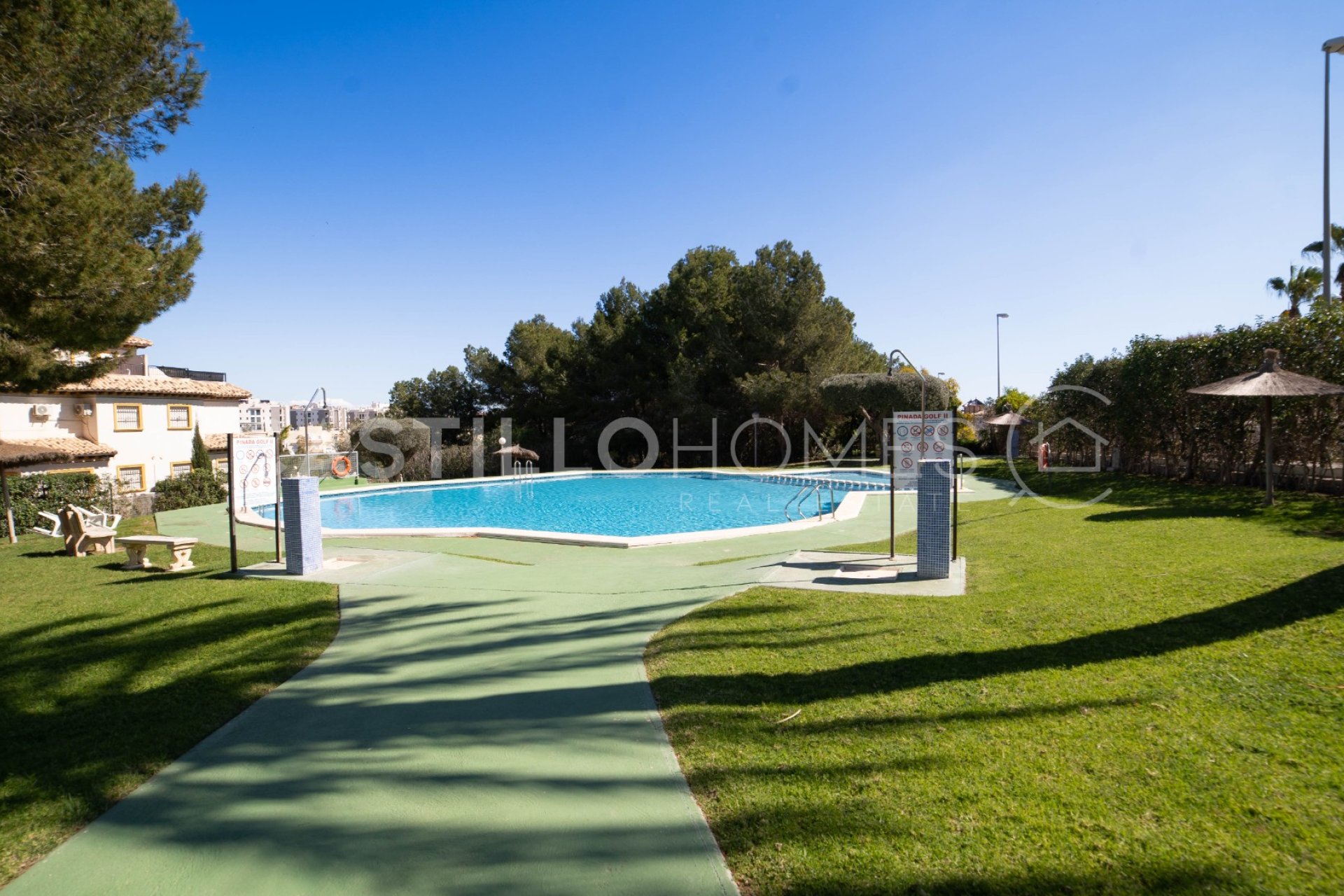 Resale - Apartment / flat - Orihuela Costa - Villamartín