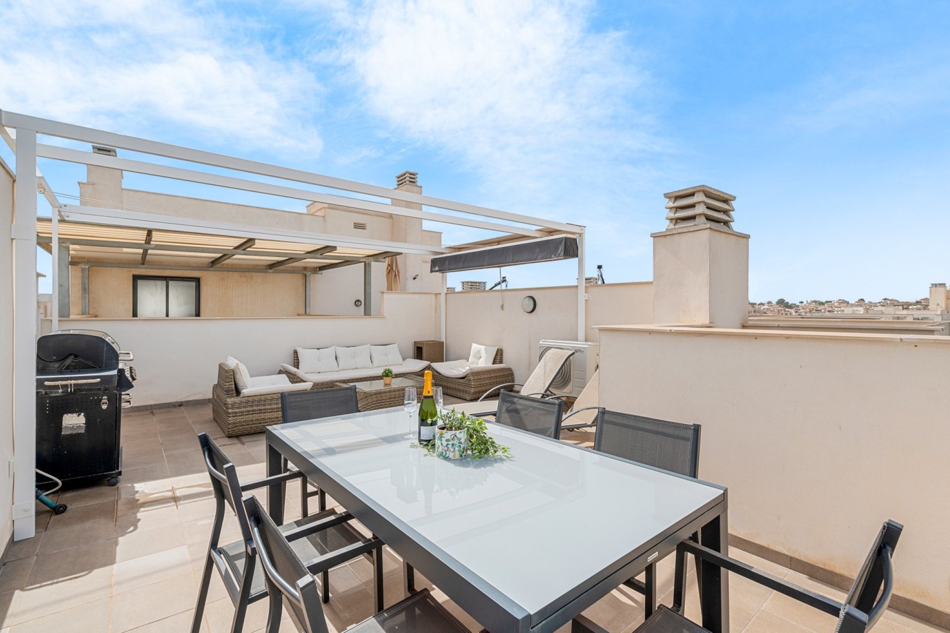 Resale - Apartment / flat - Orihuela Costa - Villamartín