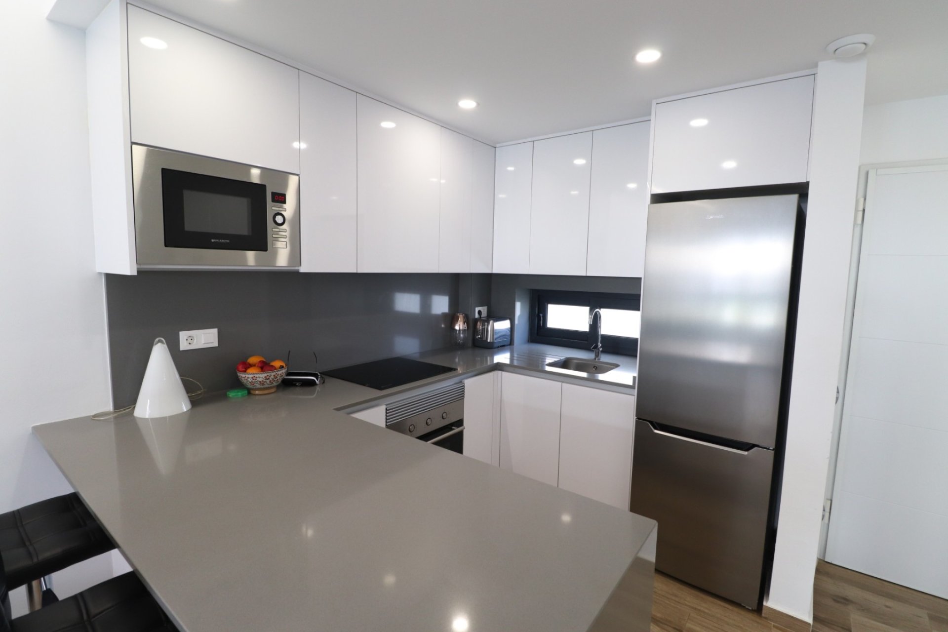 Resale - Apartment / flat - Orihuela Costa - Villamartin