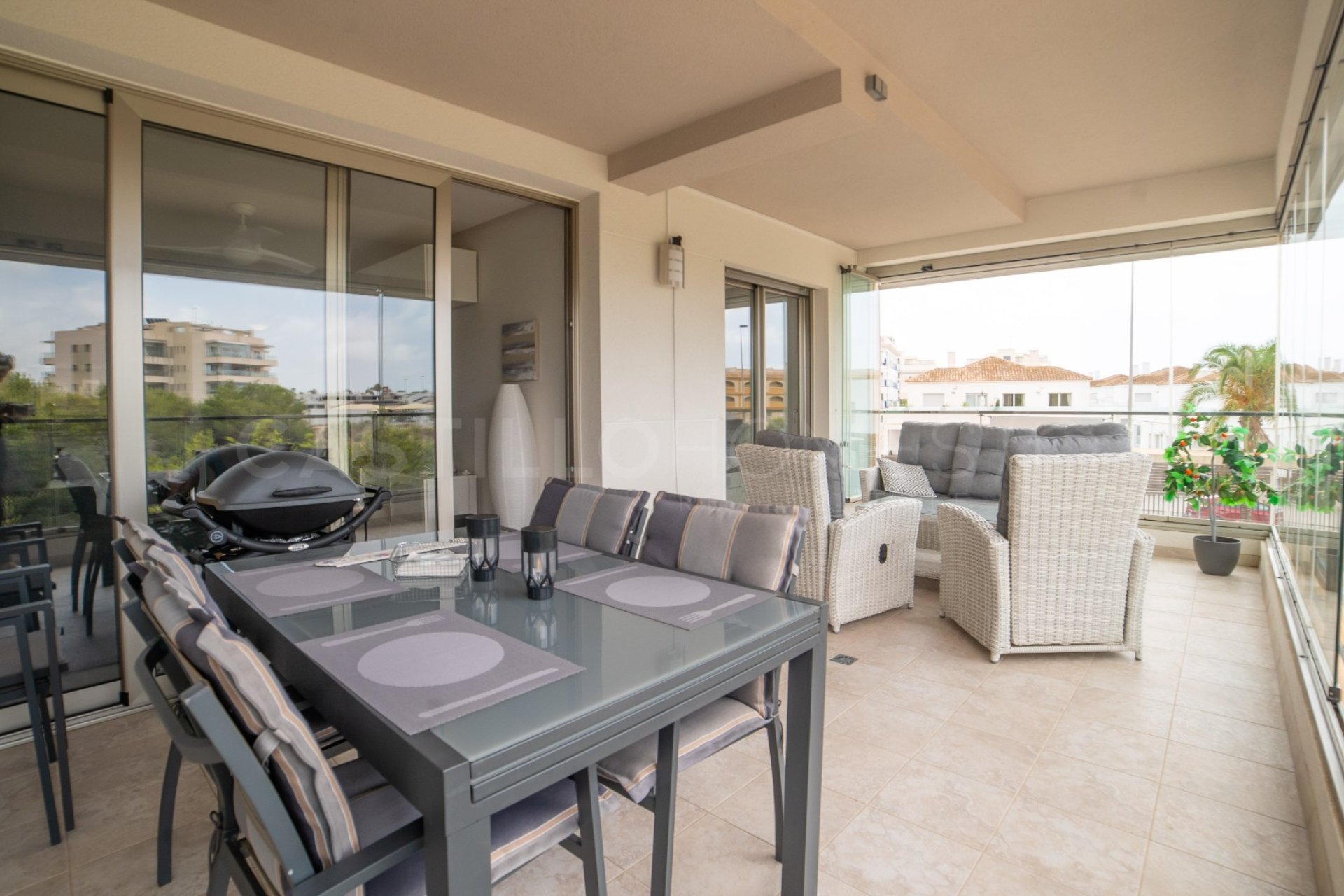 Resale - Apartment / flat - Orihuela Costa - Villamartín