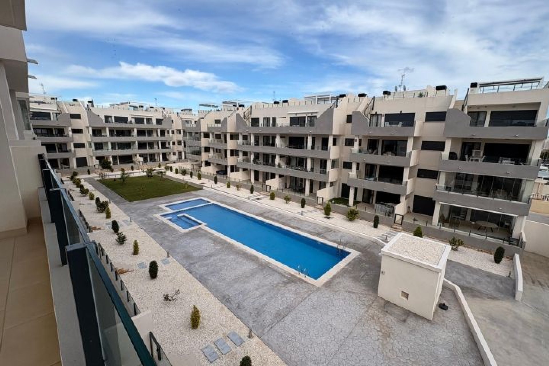 Resale - Apartment / flat - Orihuela Costa