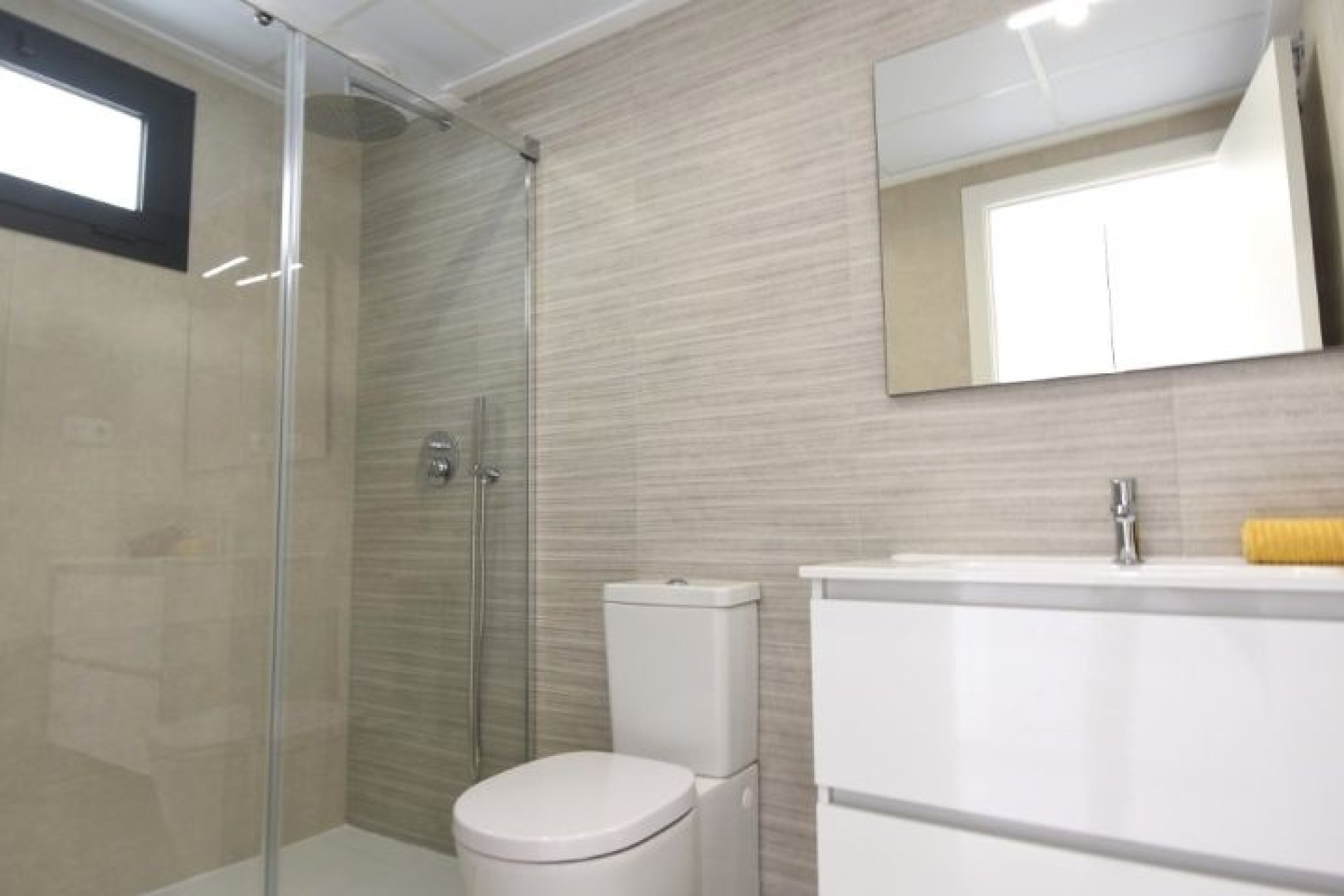 Resale - Apartment / flat - Orihuela Costa