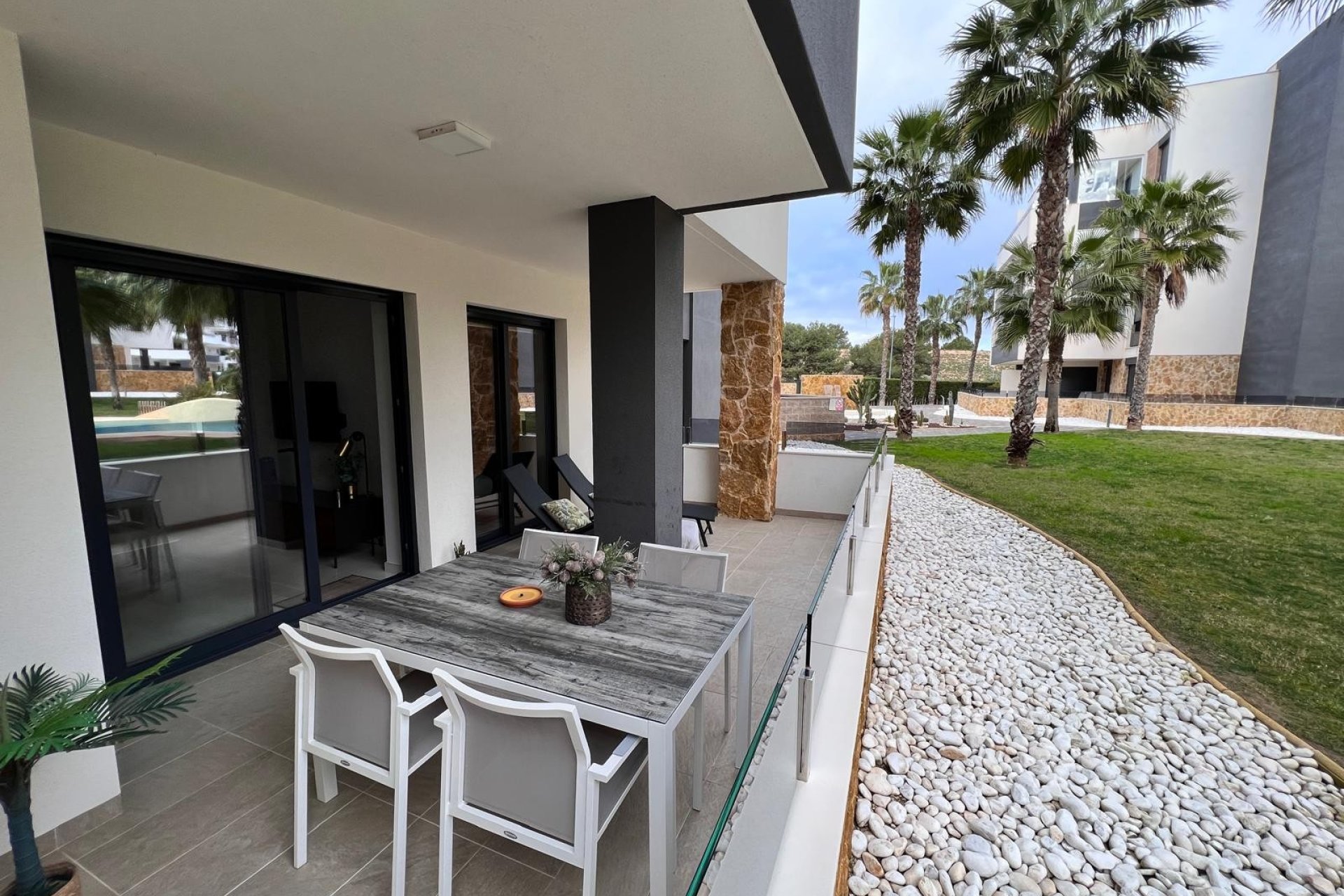 Resale - Apartment / flat - Orihuela Costa