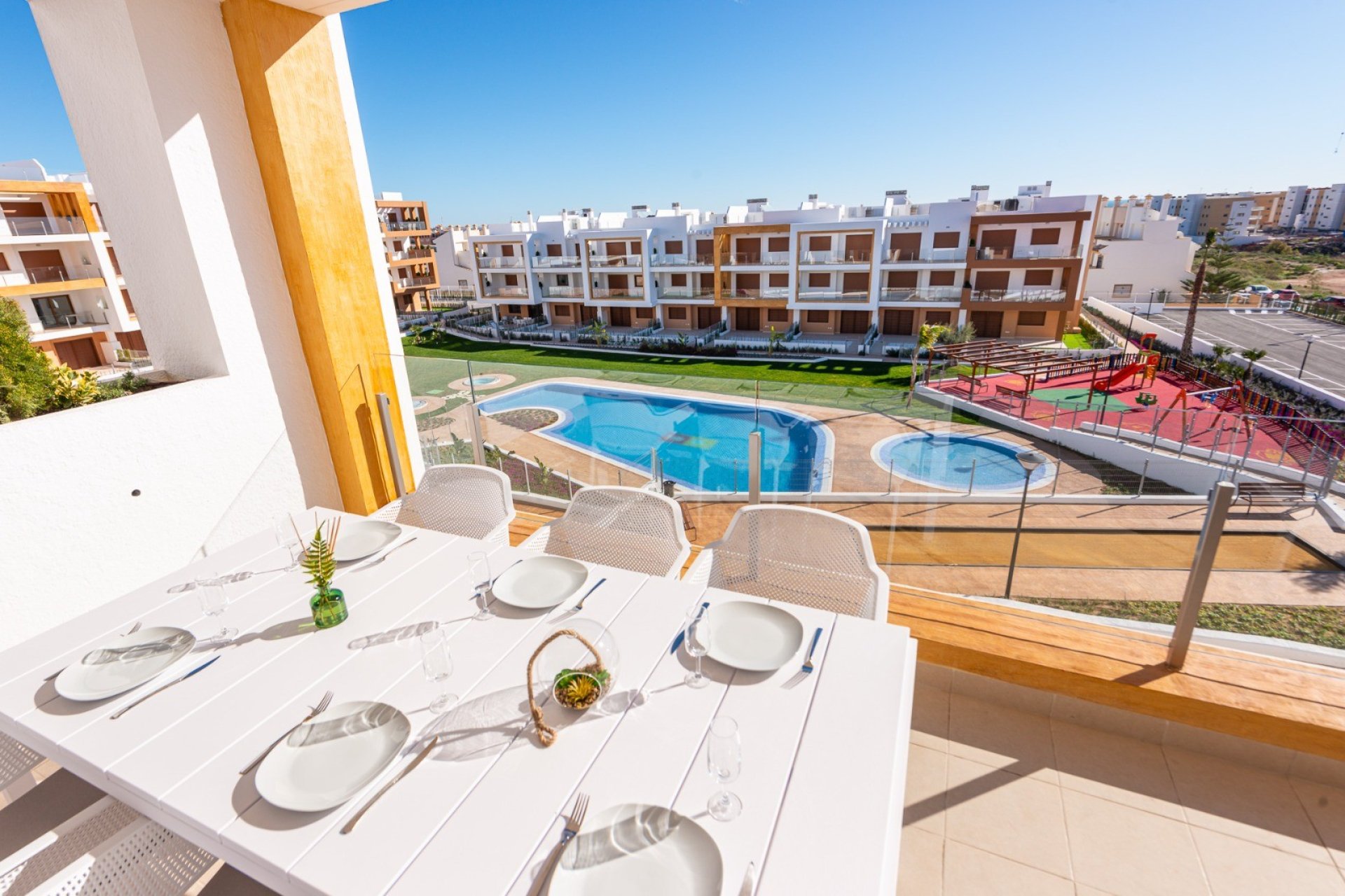 Resale - Apartment / flat - Orihuela Costa