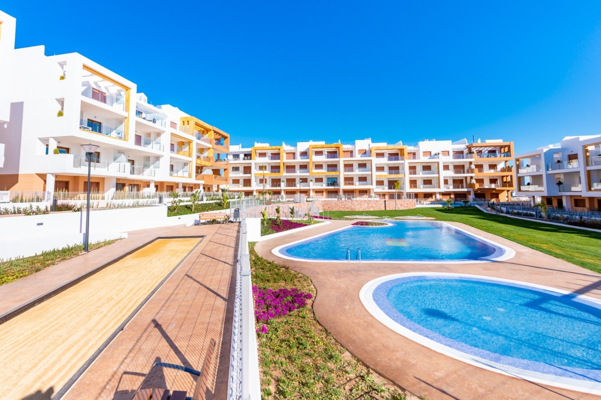 Resale - Apartment / flat - Orihuela Costa