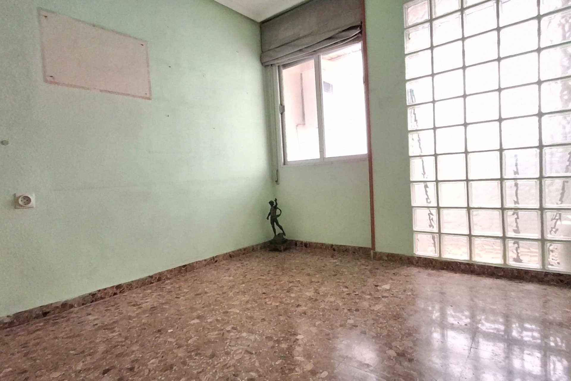 Resale - Apartment / flat - Orihuela - Zona Centro
