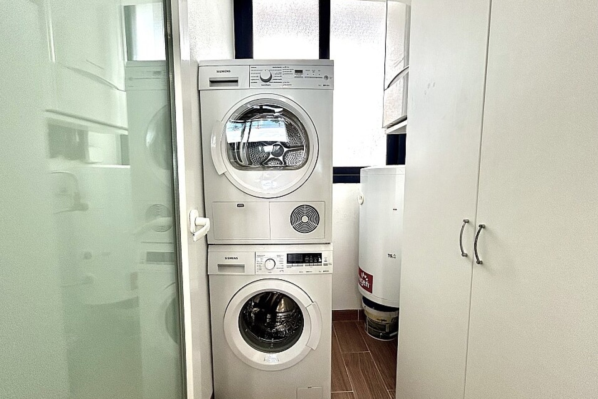 Resale - Apartment / flat - Punta Prima