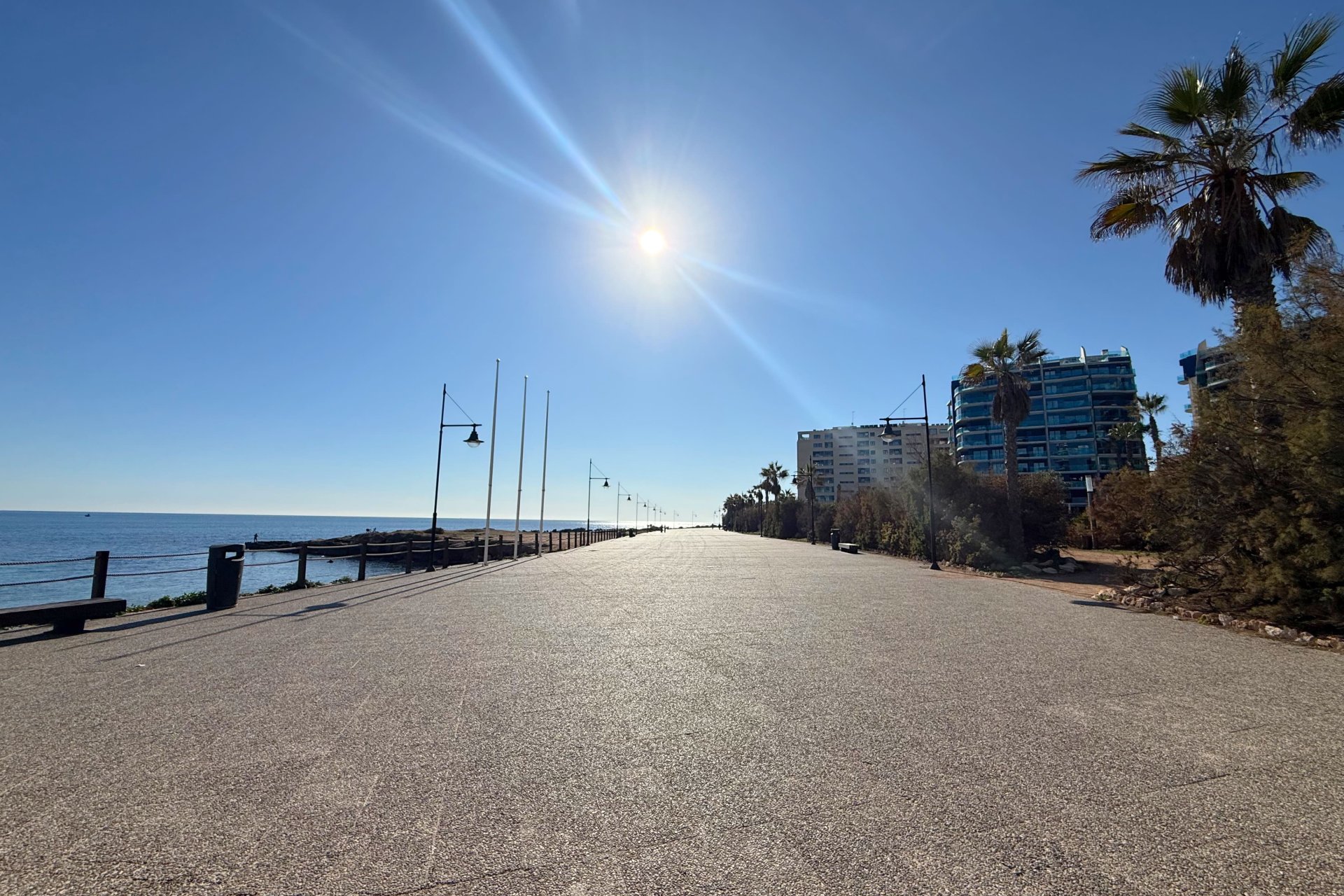 Resale - Apartment / flat - Punta Prima