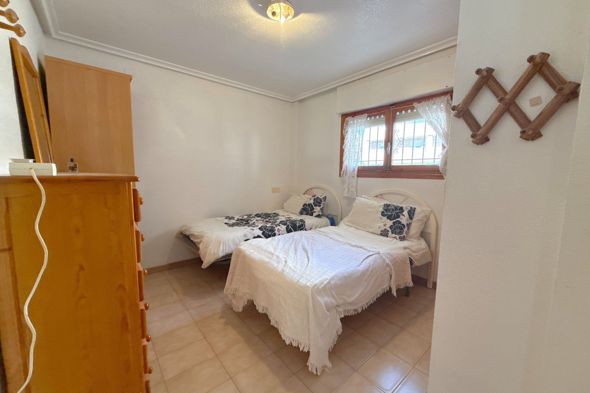 Resale - Apartment / flat - Punta Prima