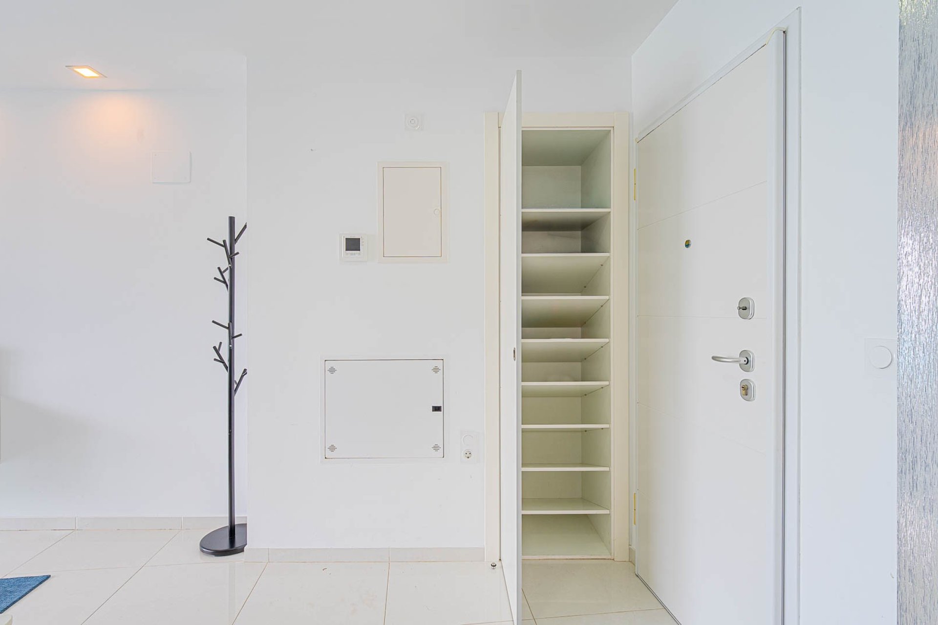 Resale - Apartment / flat - Punta Prima
