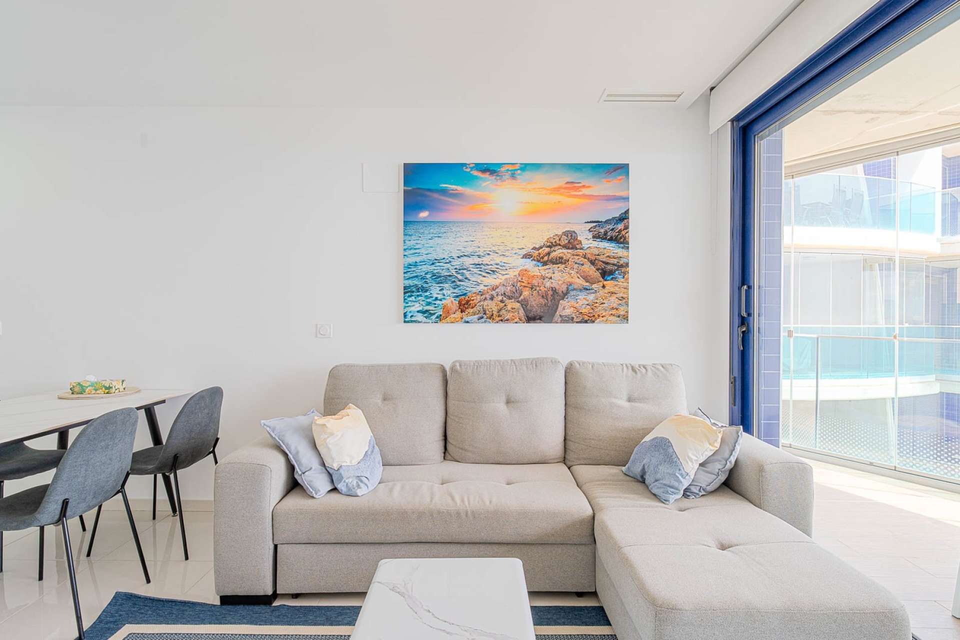 Resale - Apartment / flat - Punta Prima