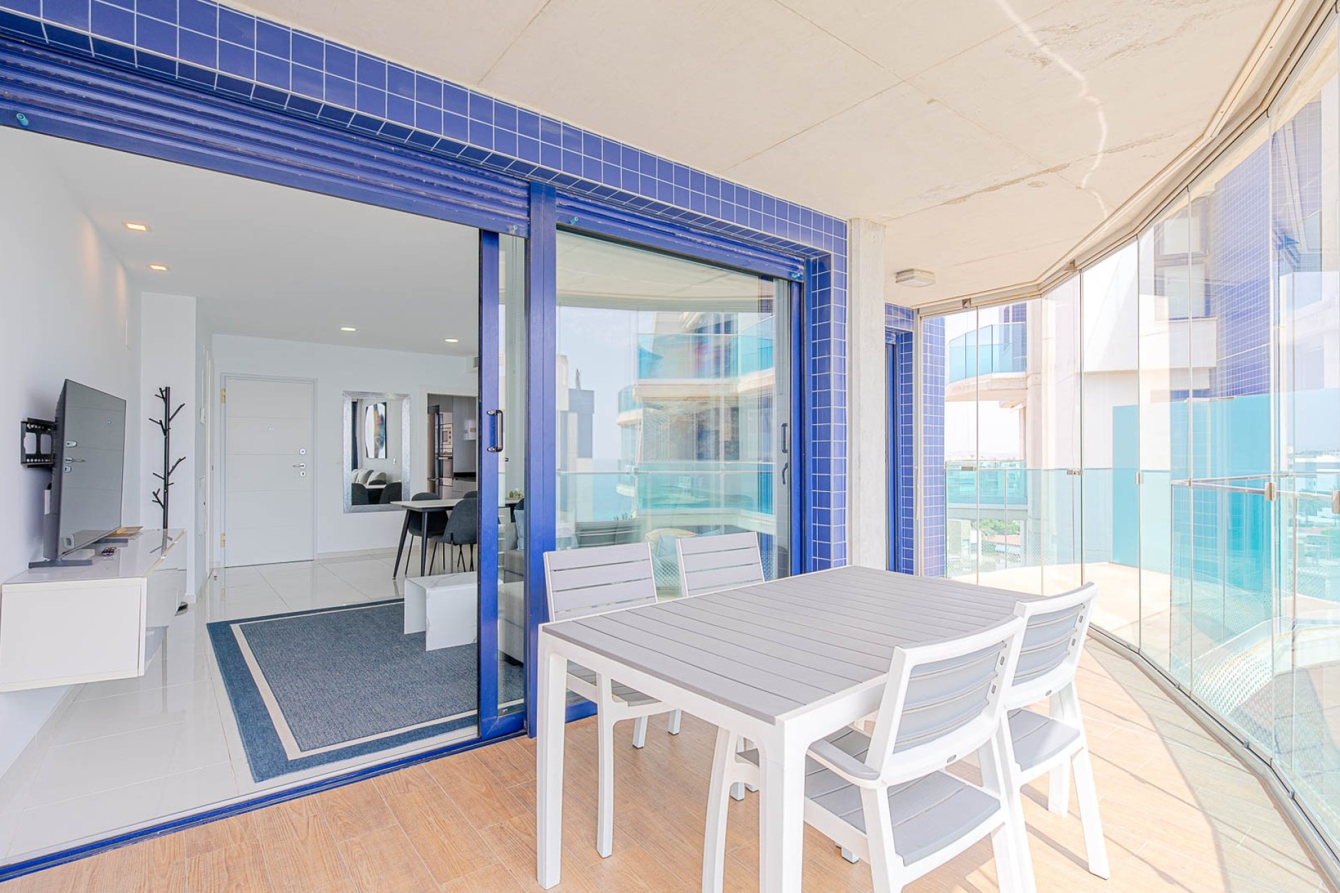 Resale - Apartment / flat - Punta Prima