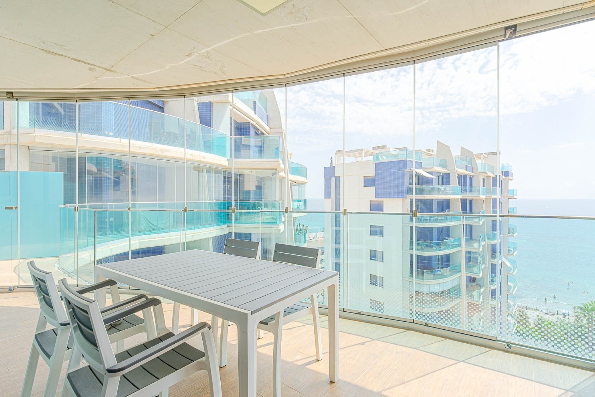 Resale - Apartment / flat - Punta Prima